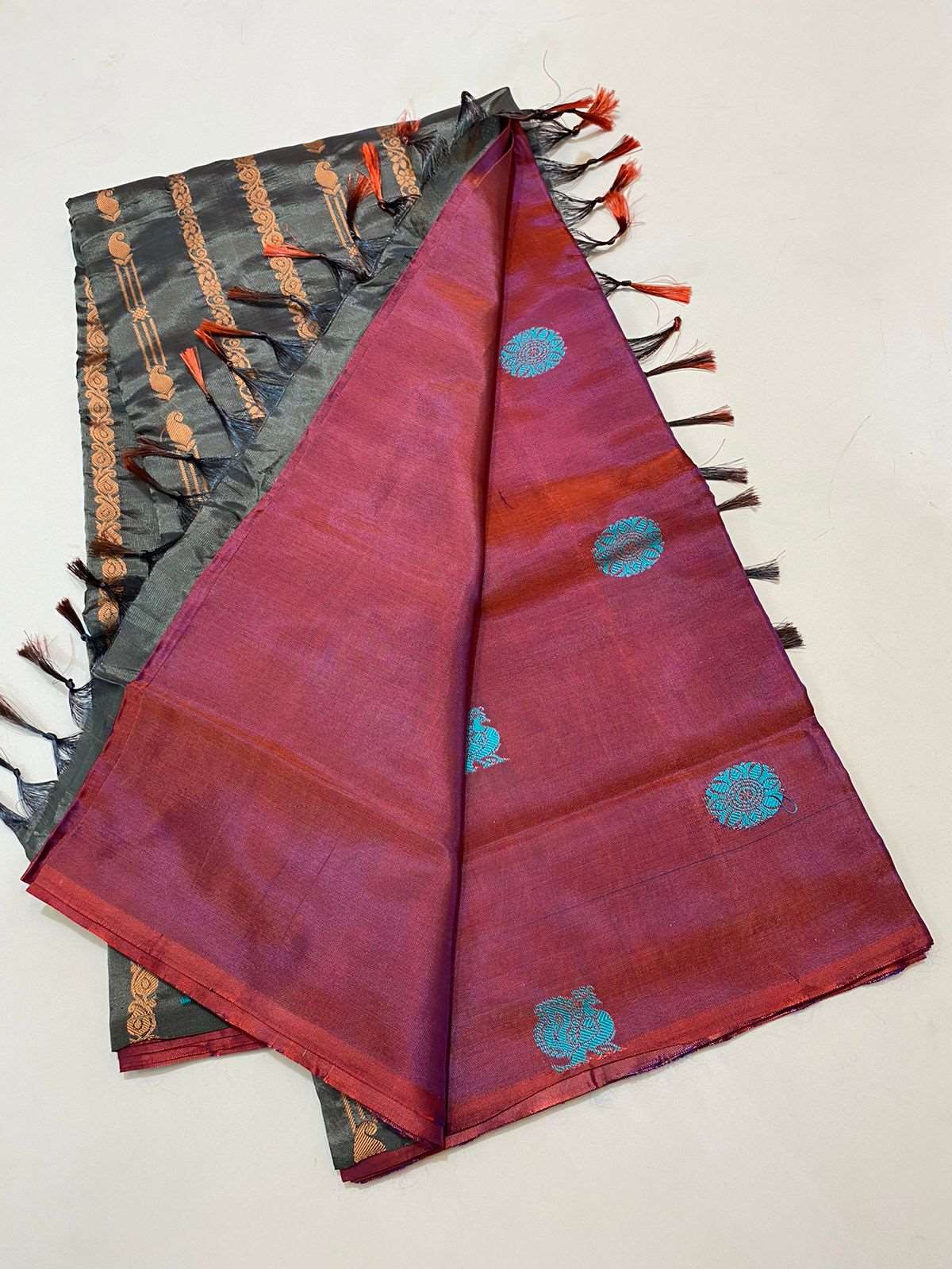 10 yards vaalai pattu saree