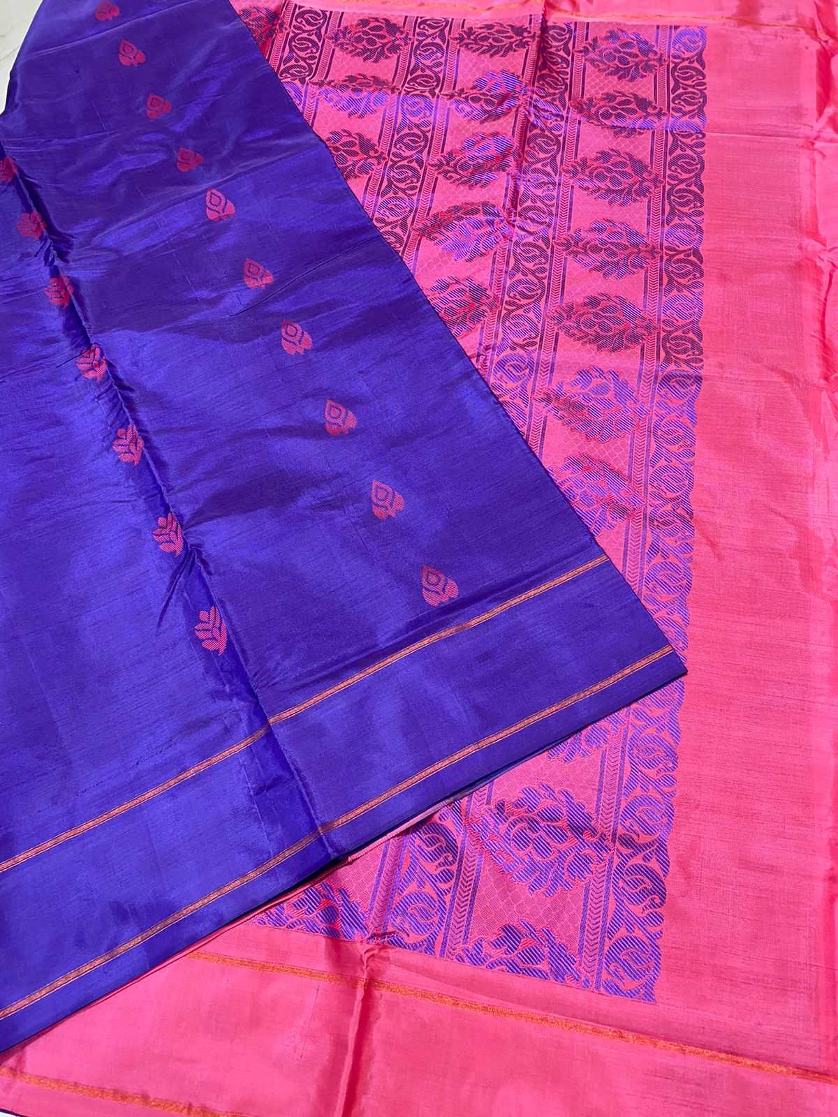 10 yards vaalai pattu saree