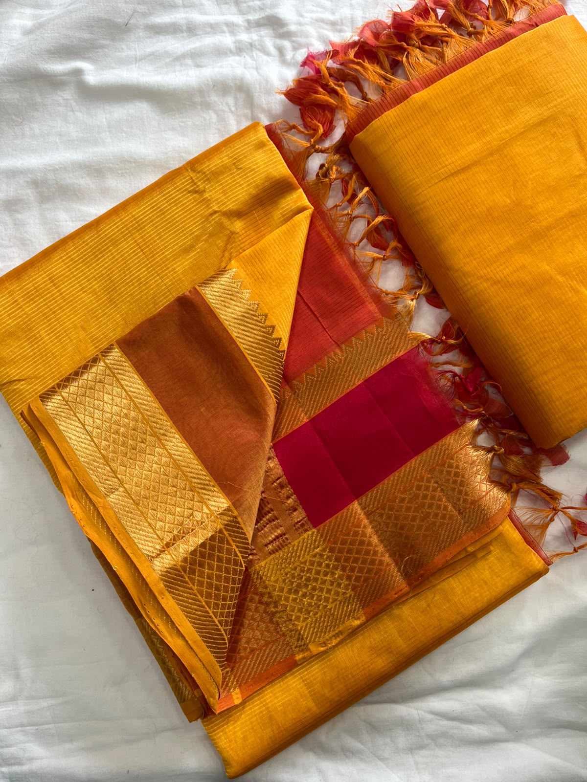 Mangalagiri Handloom Pattu by Cotton Saree