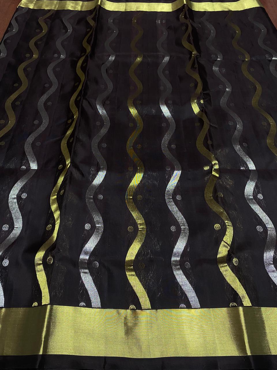 Elegant Pure Silk Venkatagiri Handloom Saree