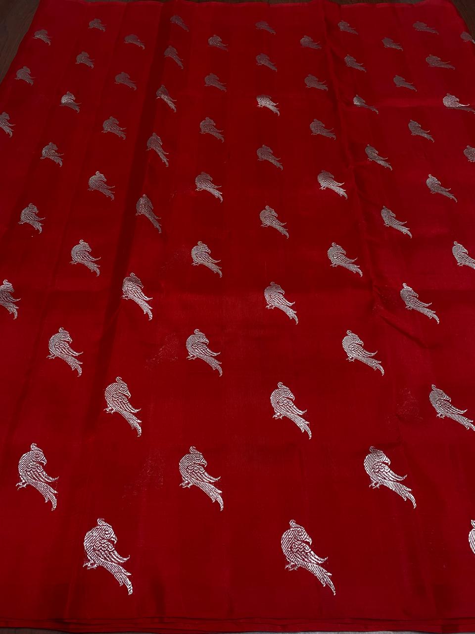 Exquisite Traditional Venkatagiri Silk Saree