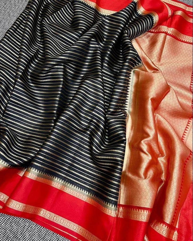 Banarasi Dyable Georgette Soft Silk Saree