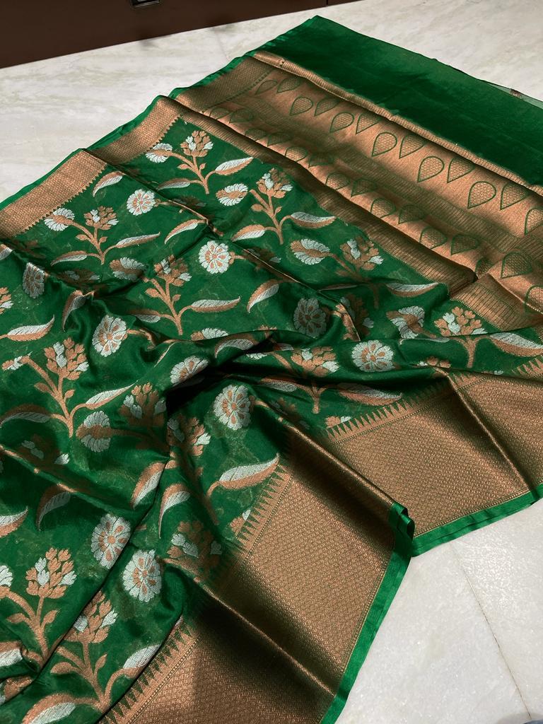 Banarasi Dyable Warm Soft Silk Saree