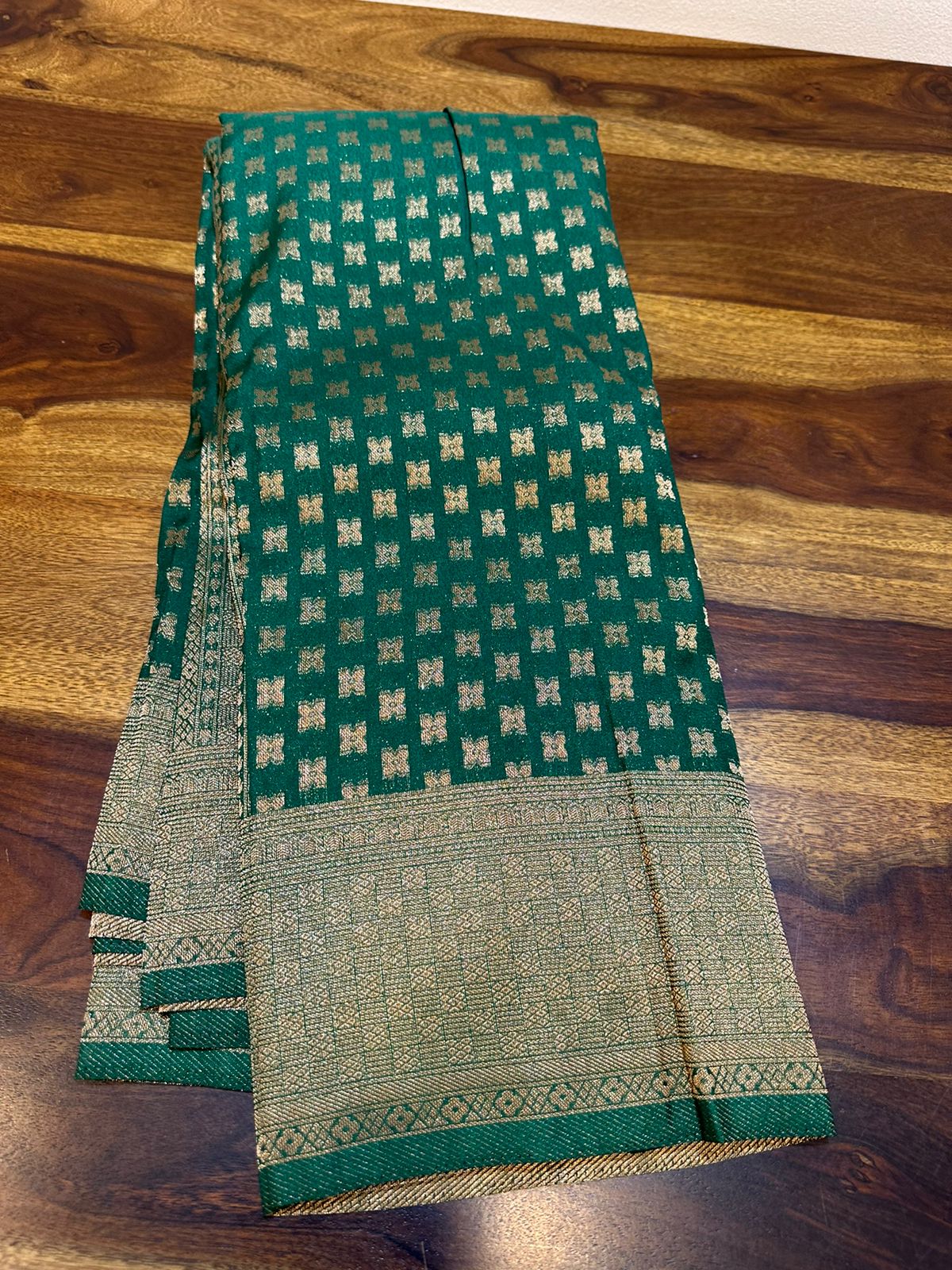 Banarasi Georgetta saree