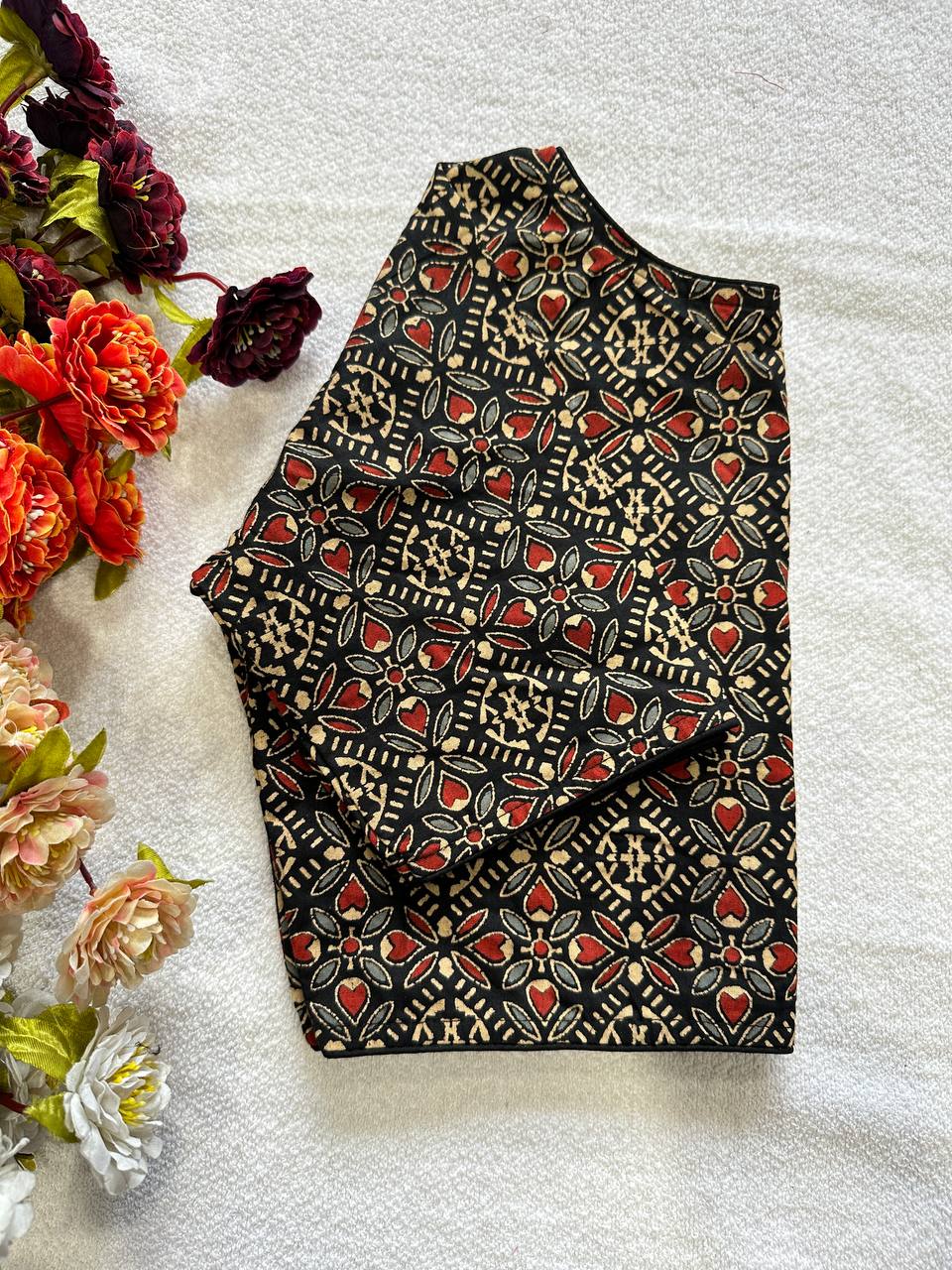Cotton natural dye handblock print boat neck neck blouse