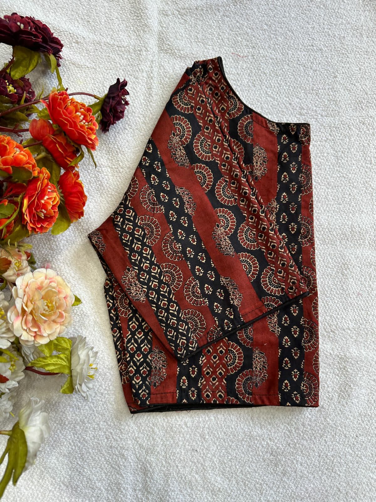 Cotton natural dye handblock print boat neck neck blouse