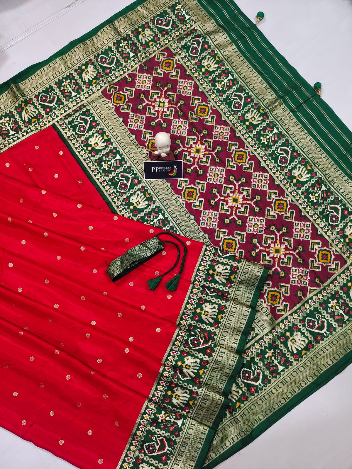 Handloom Dola Silk Saree