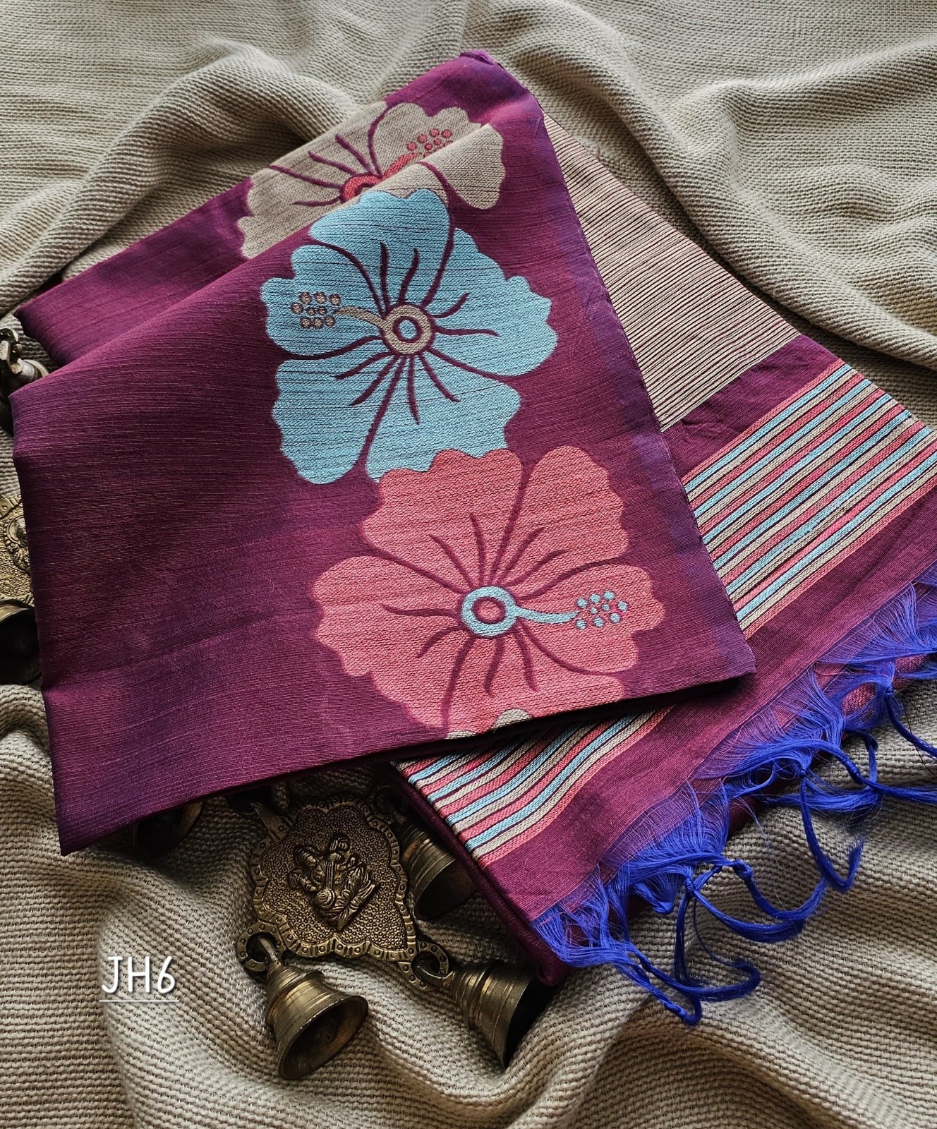Handloom Jute Saree