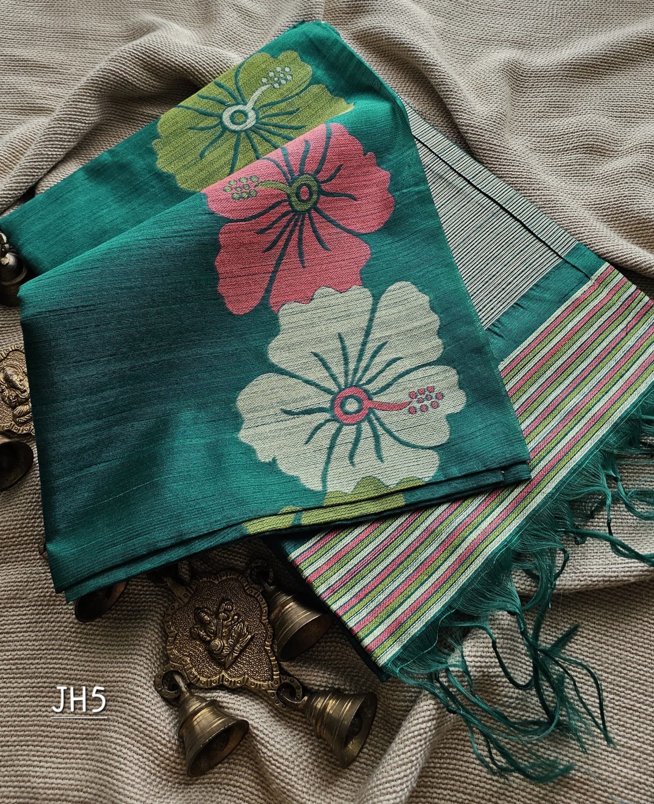 Handloom Jute Saree