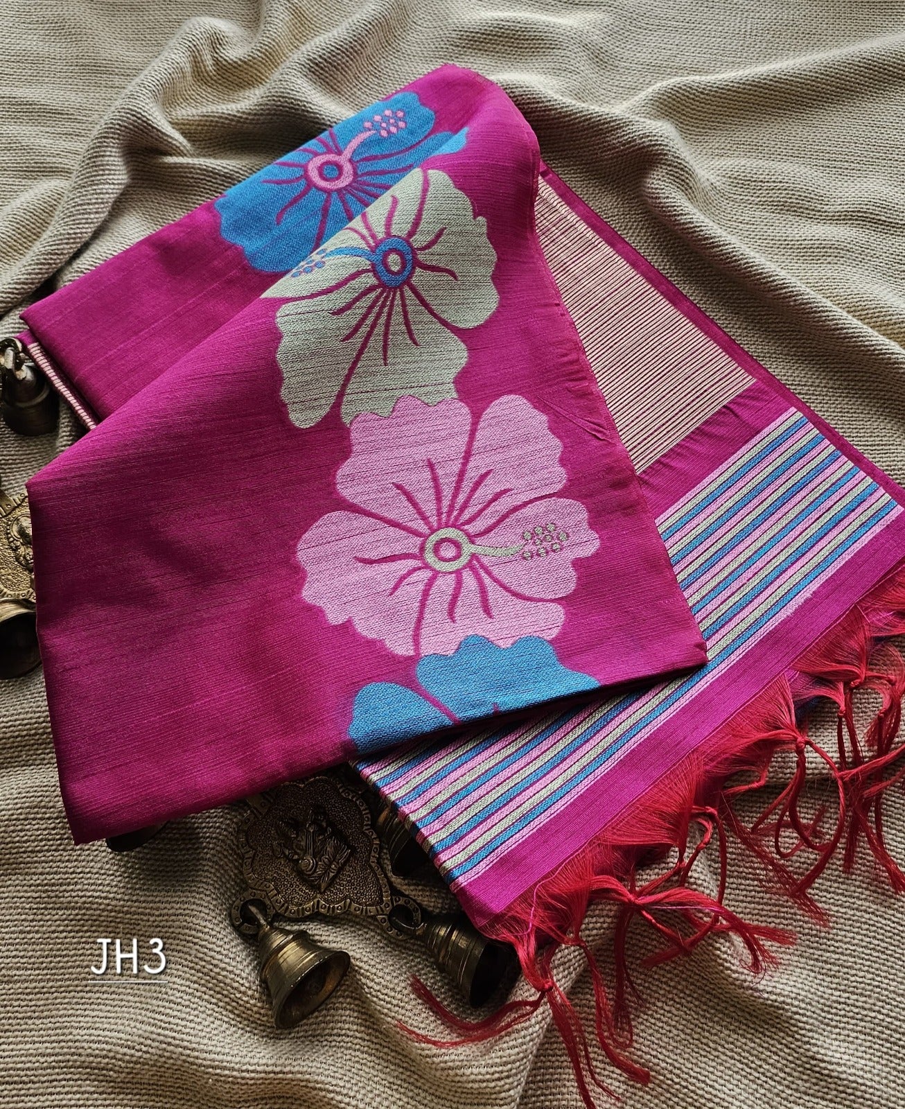 Handloom Jute Saree