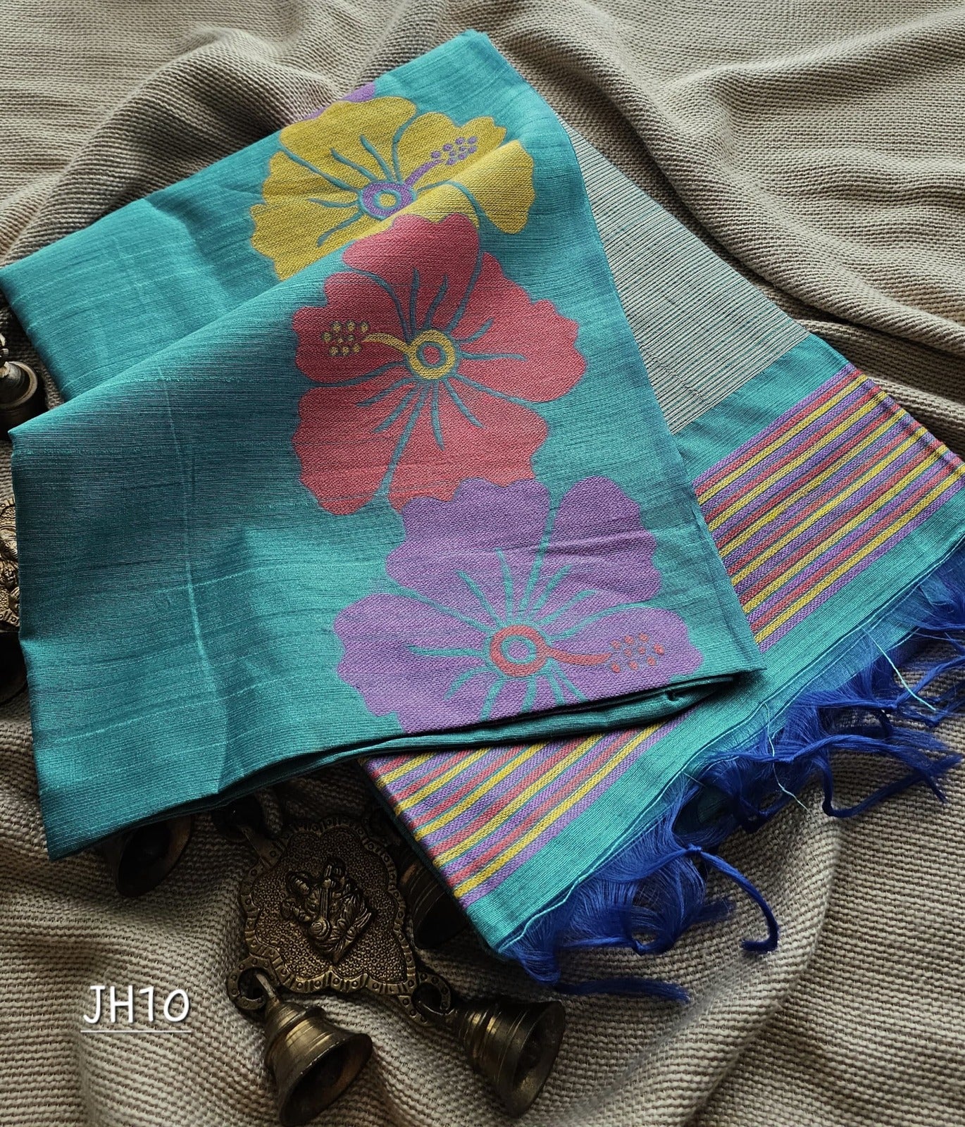 Handloom Jute Saree