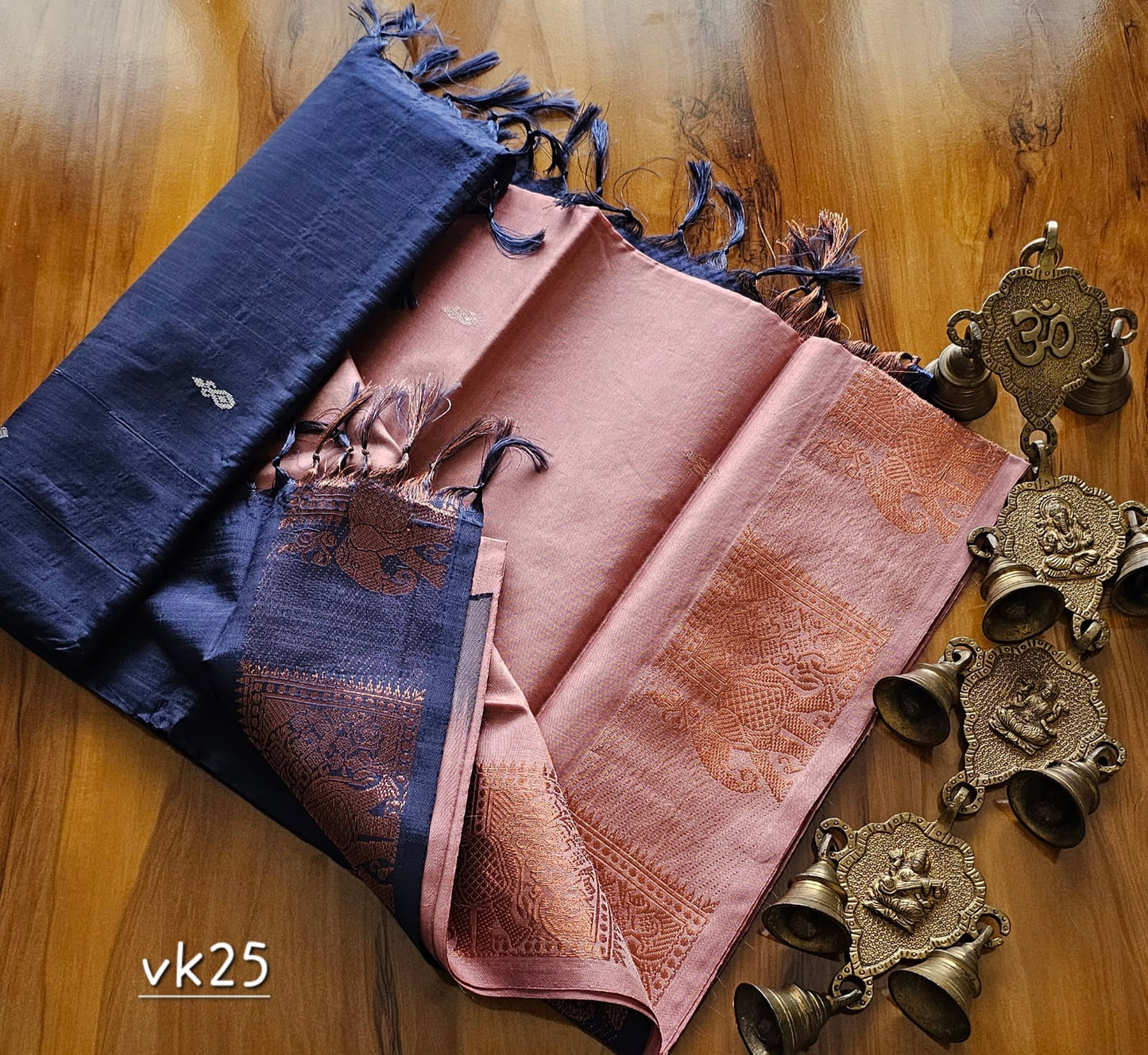Kanchi Copper Vazhai Pattu Saree