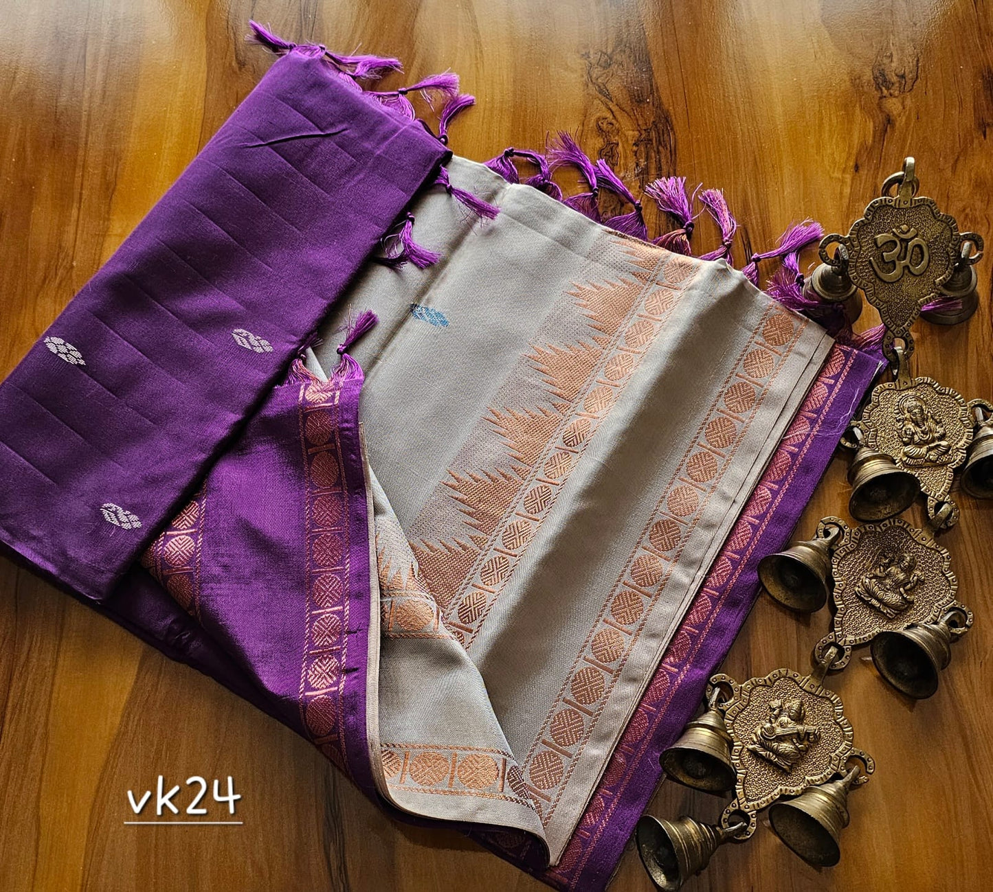 Kanchi Copper Vazhai Pattu Saree