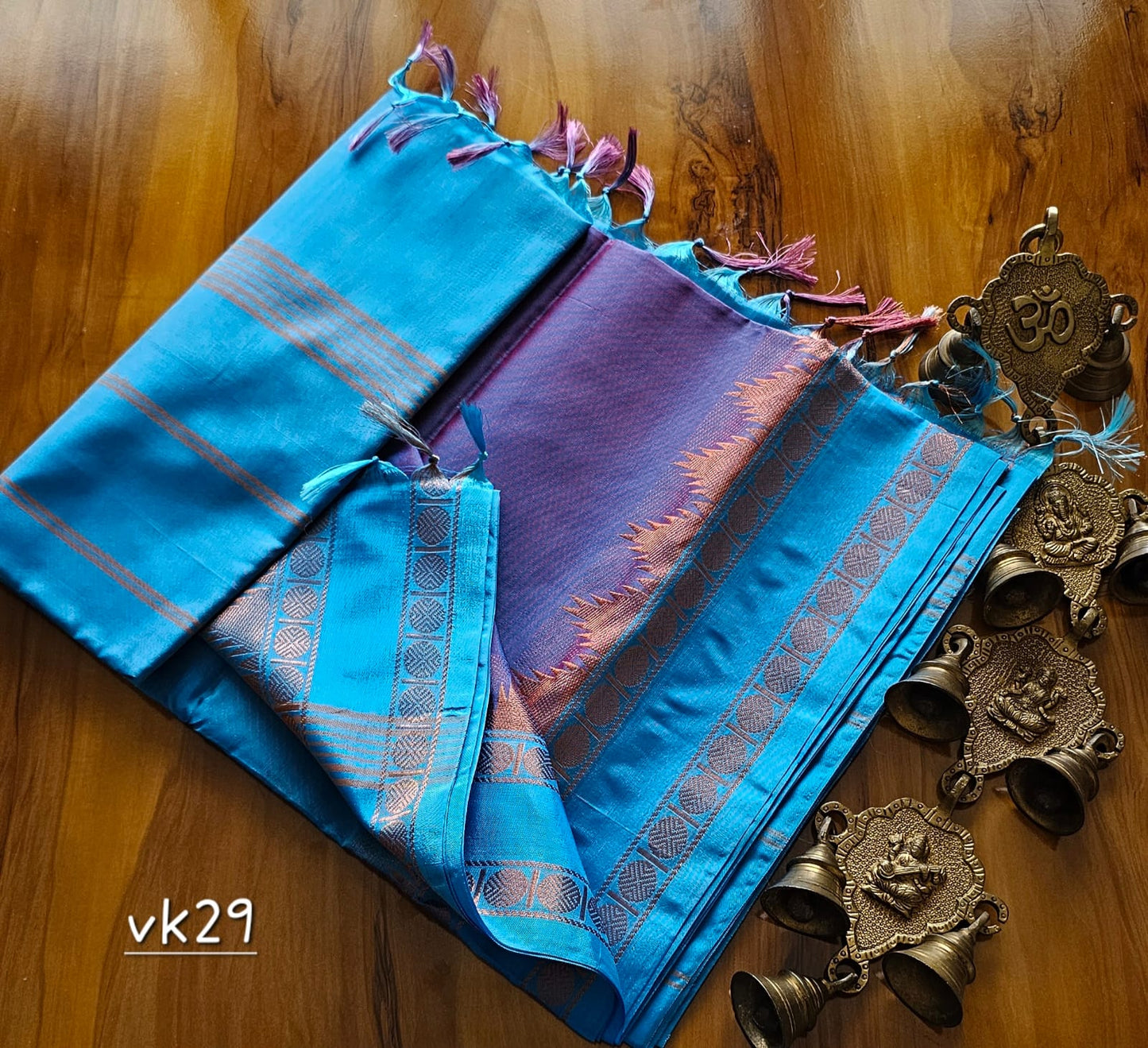 Kanchi Copper Vazhai Pattu Saree