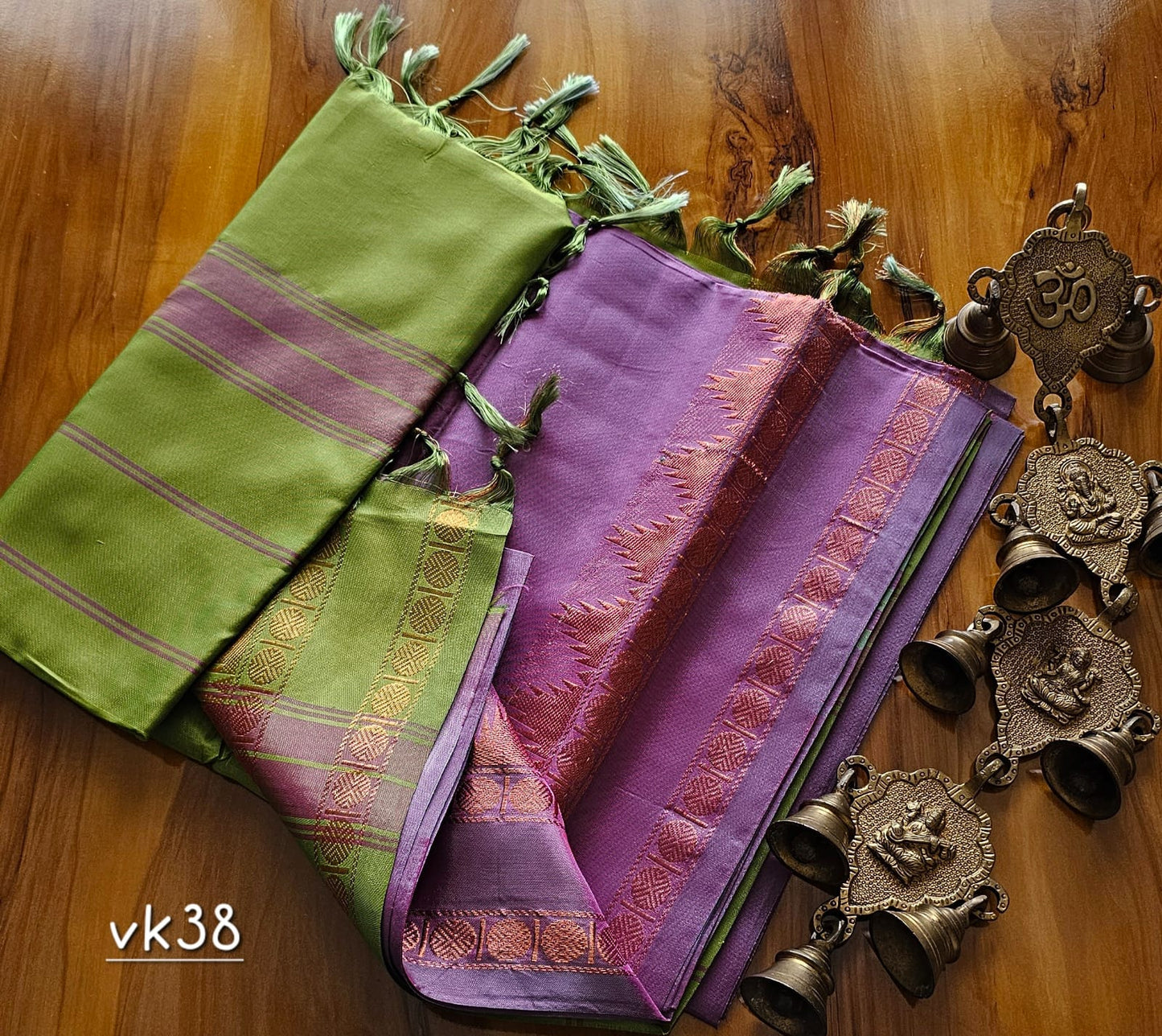 Kanchi Copper Vazhai Pattu Saree