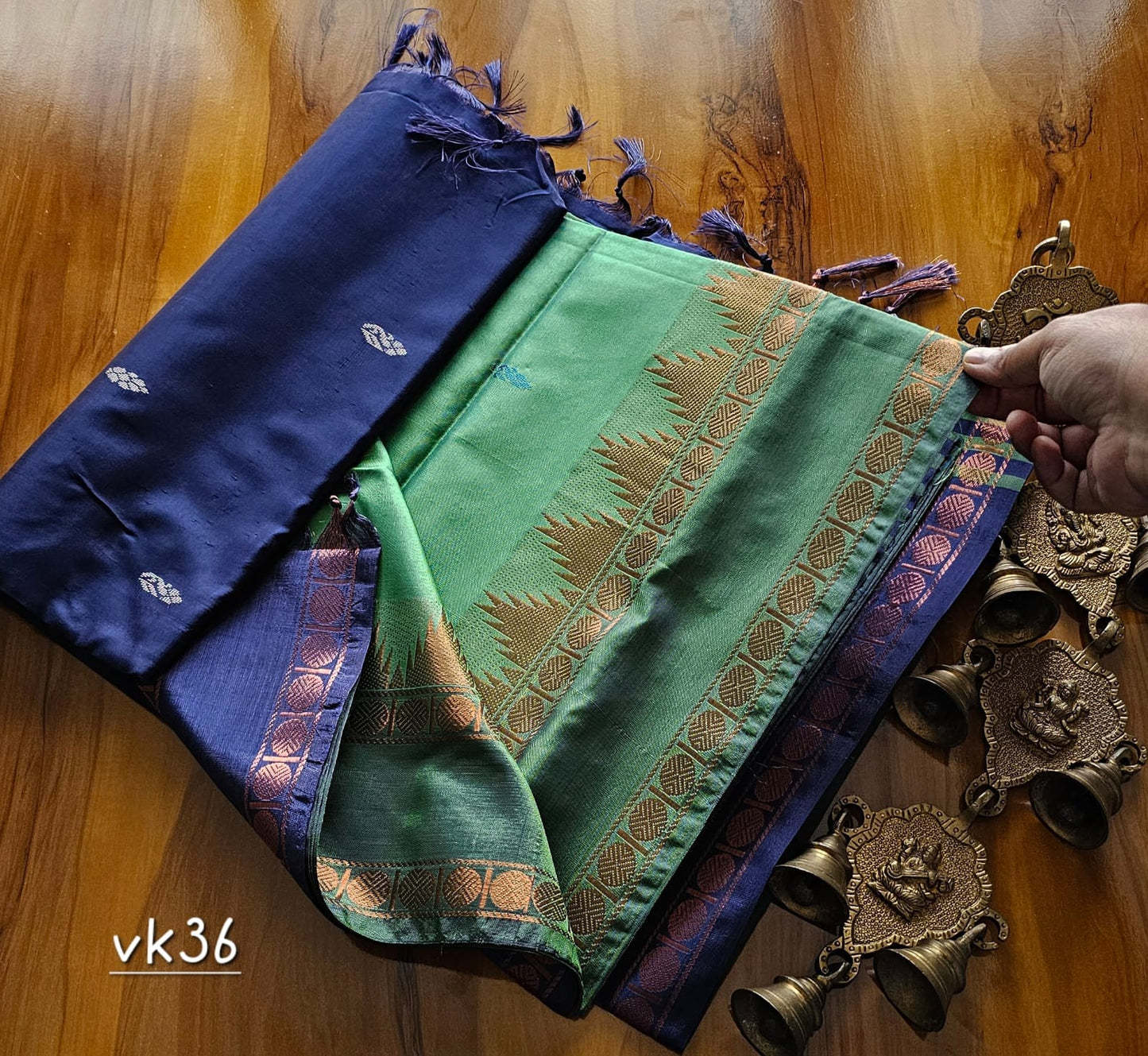 Kanchi Copper Vazhai Pattu Saree