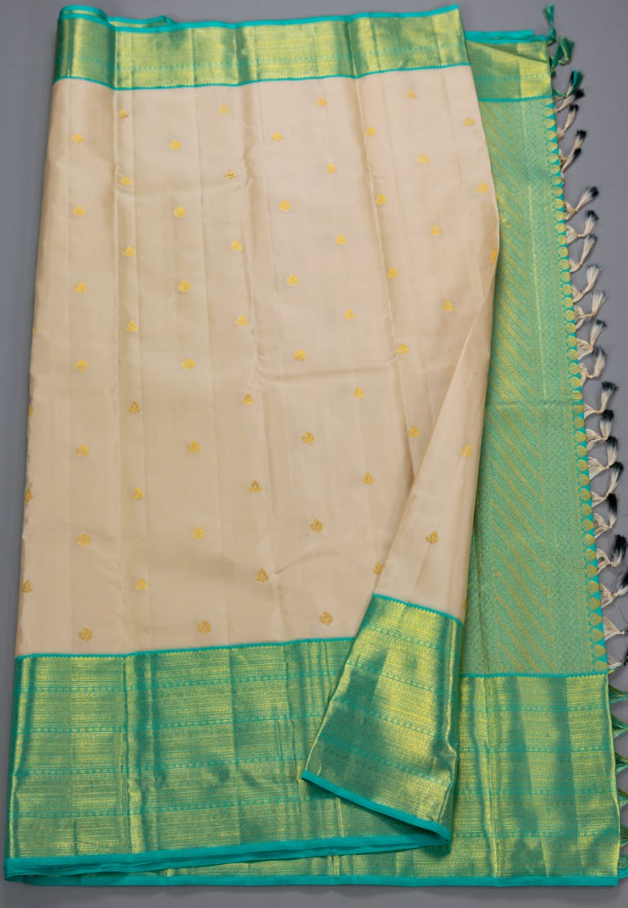 Kanchipuram Kadaiyal Weave Silk Saree