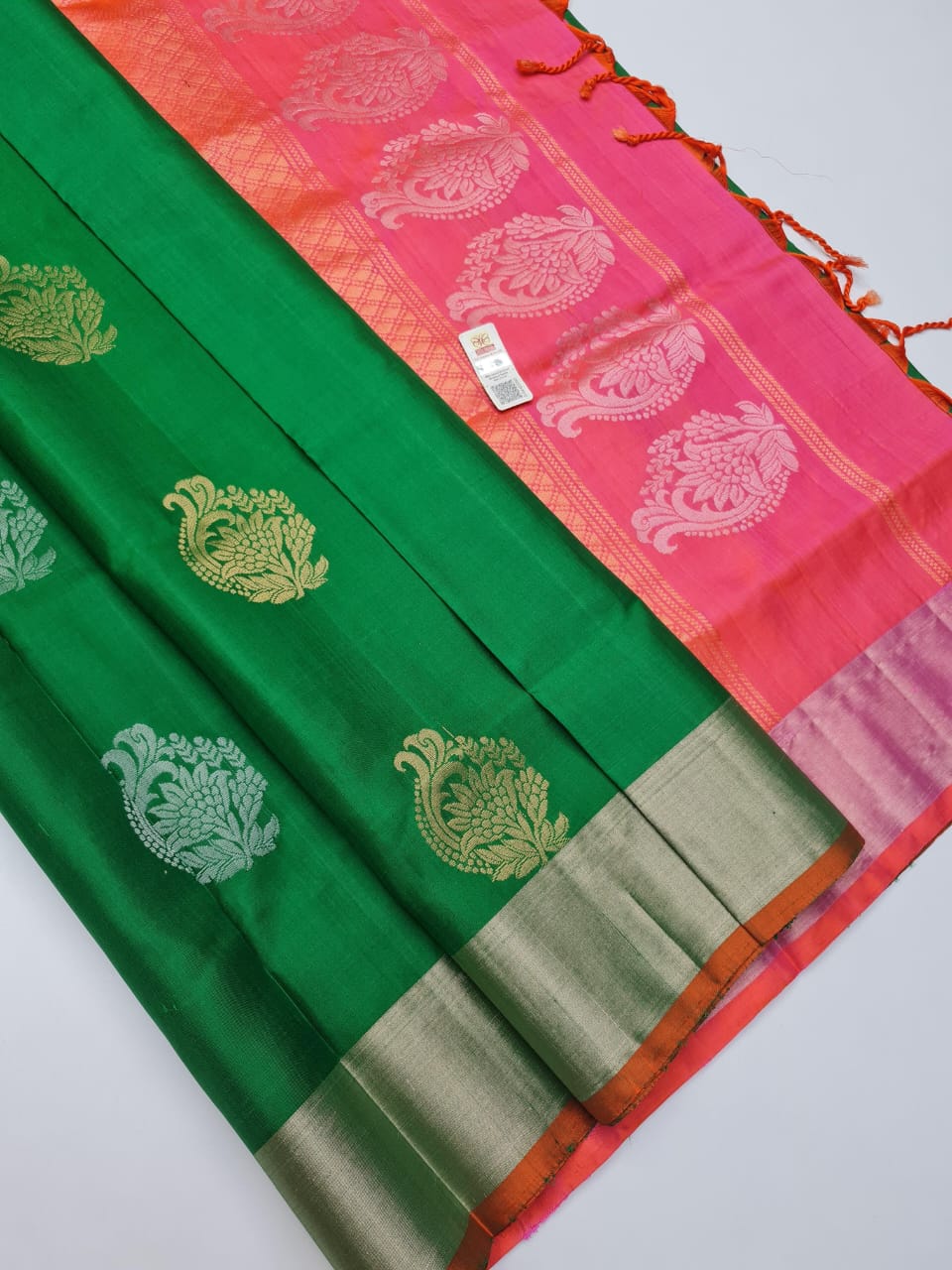 Kanchipuram Pure Tissue Border Soft Silk Saree