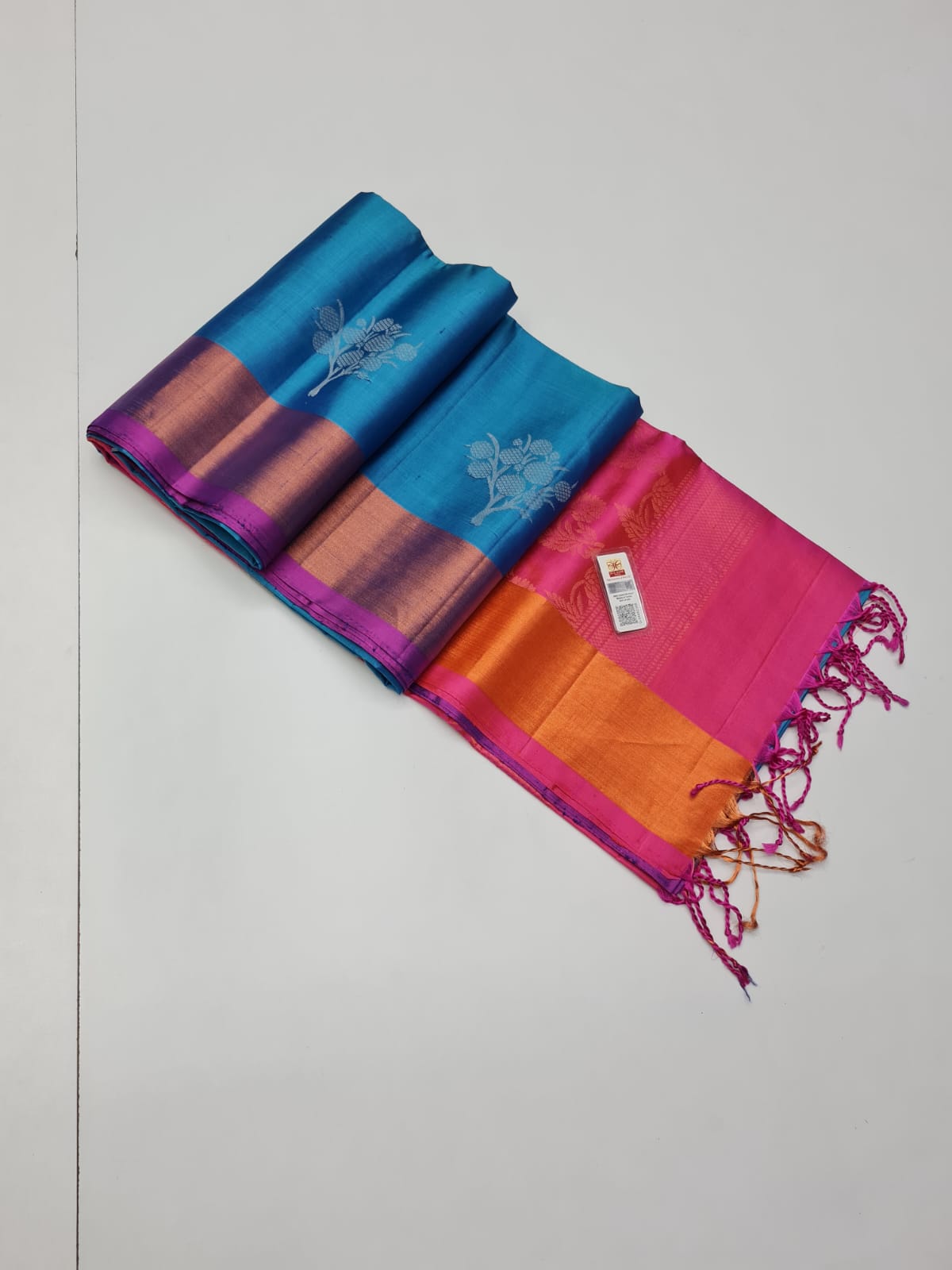 Kanchipuram Pure Tissue Border Soft Silk Saree