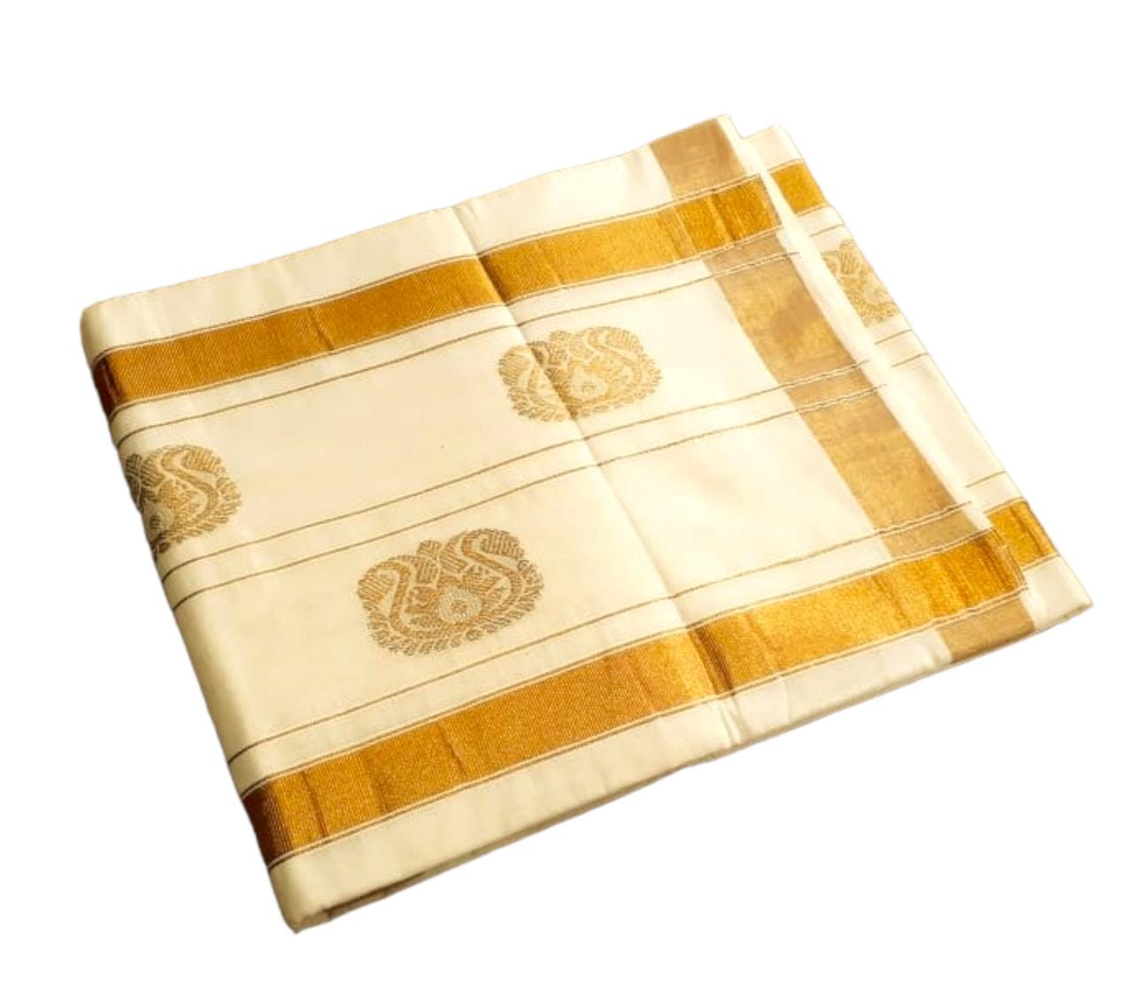 Kerala cotton butta work pallu saree