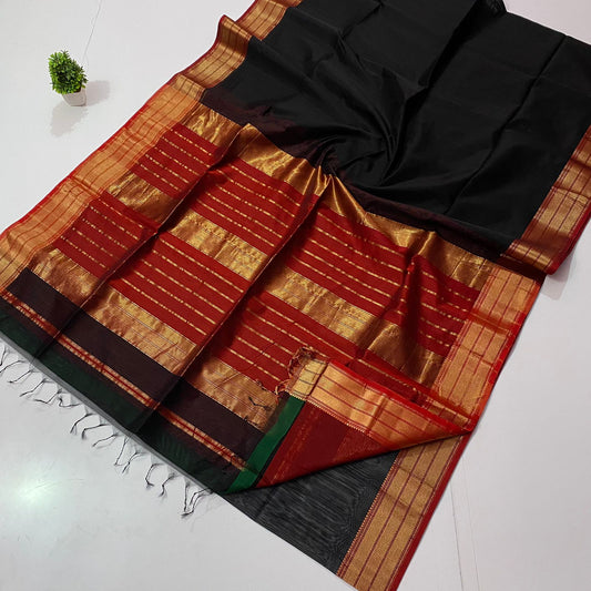 Maheshwari Chatai Border Handwoven Saree