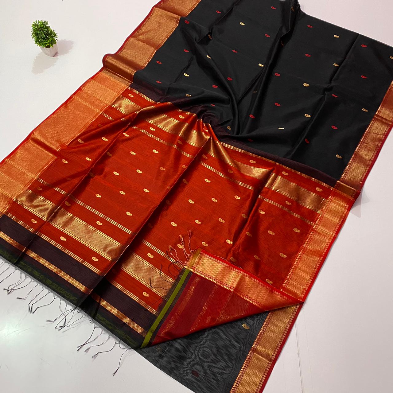 Maheshwari Handwoven Butta Saree