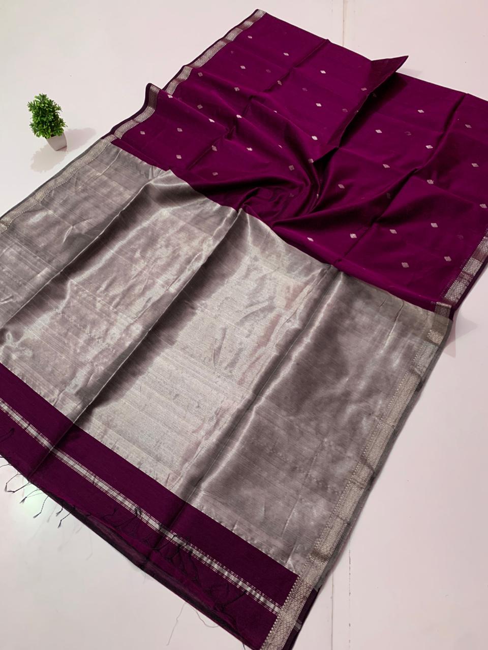 Maheshwari Silver Border Saree