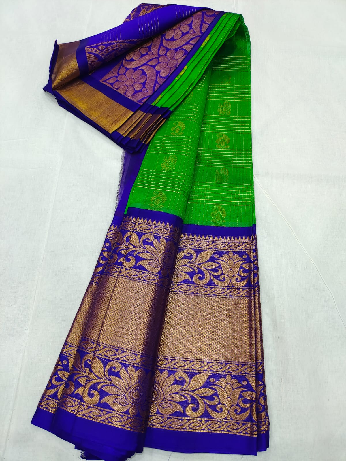 Kuppadam pattu kanchi border saree