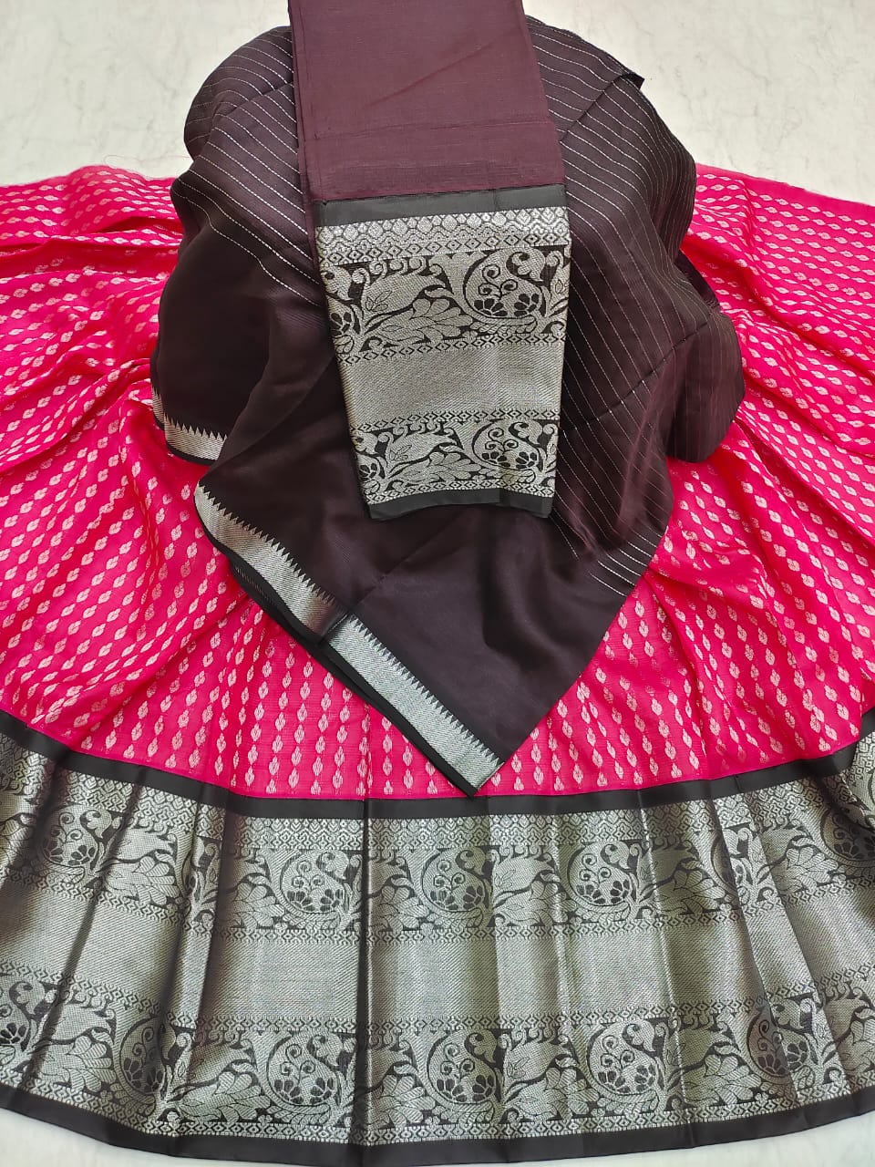 Mangalagiri pattu kuppadam kanchi border lehenga material