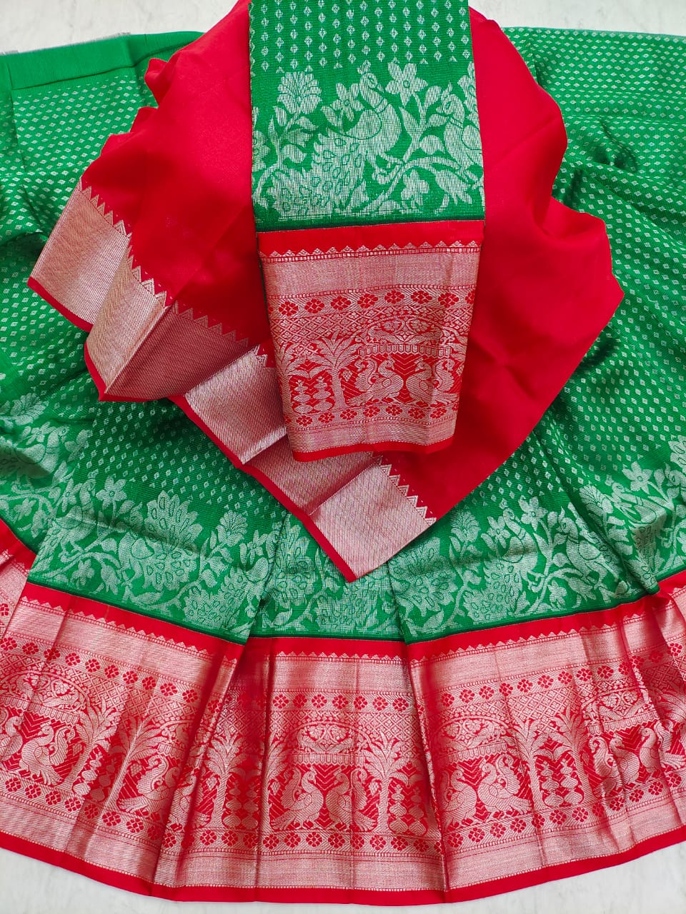 Mangalagiri pattu kuppadam kanchi border lehenga material