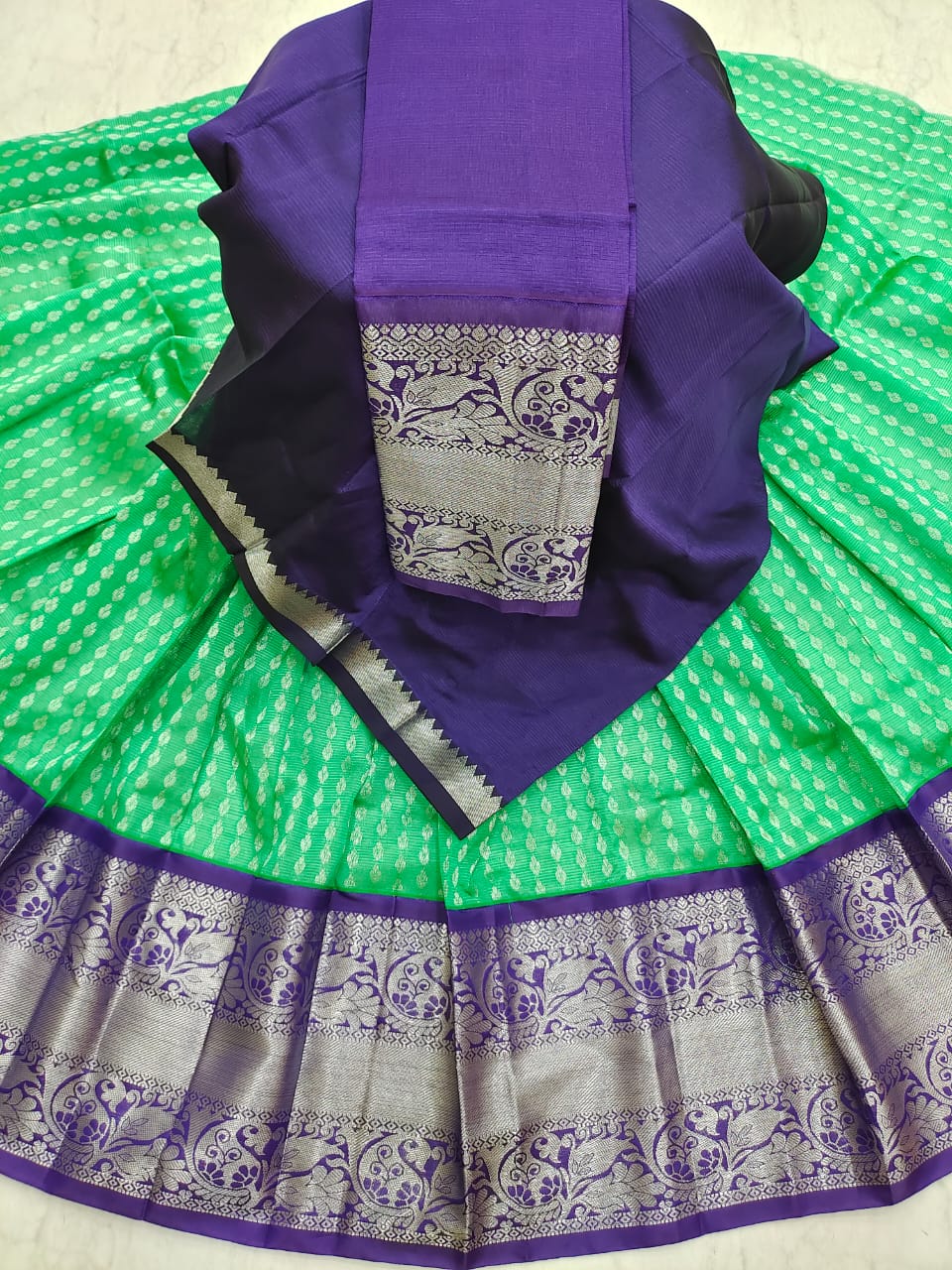 Mangalagiri pattu kuppadam kanchi border lehenga material