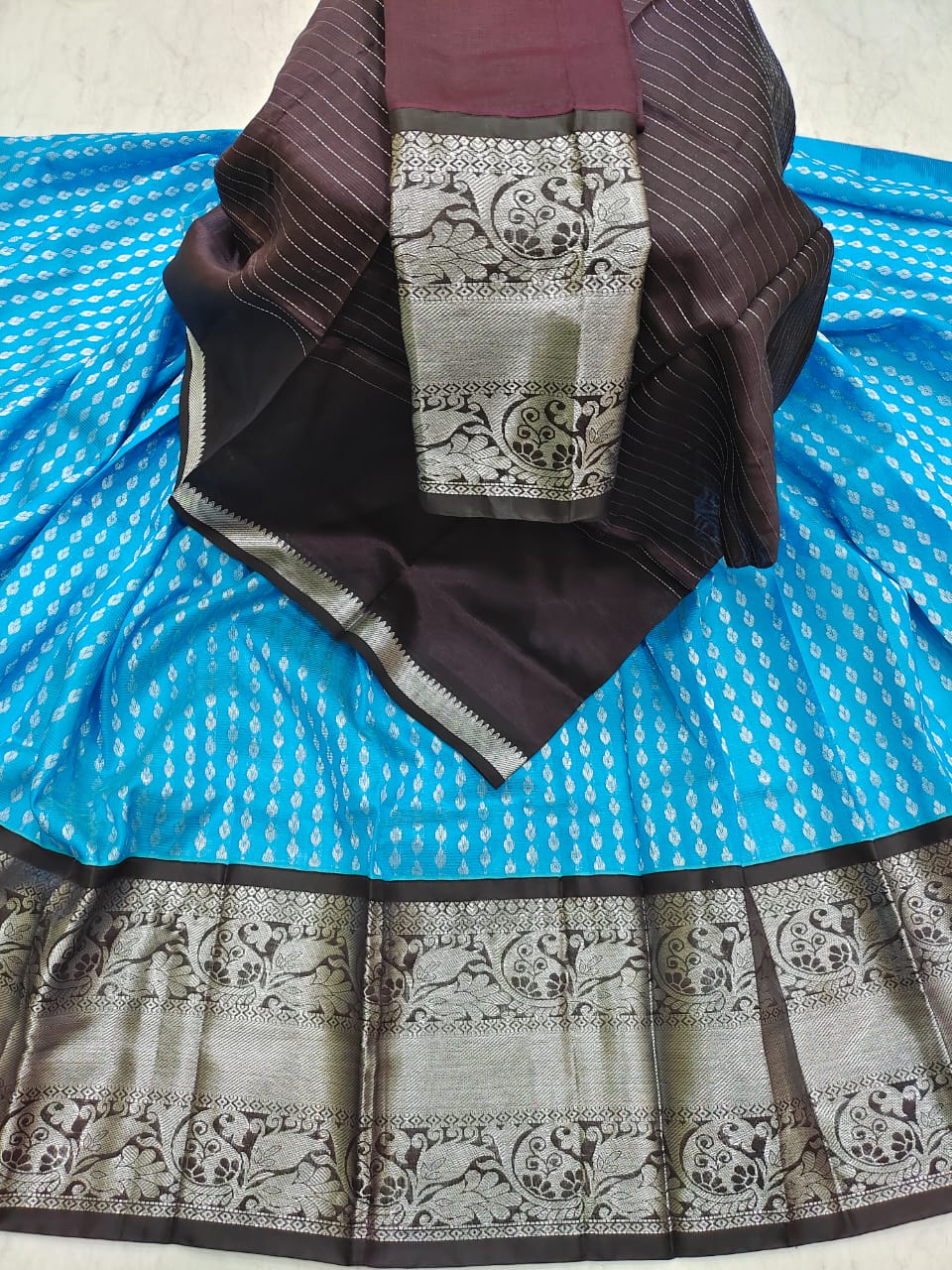 Mangalagiri pattu kuppadam kanchi border lehenga material