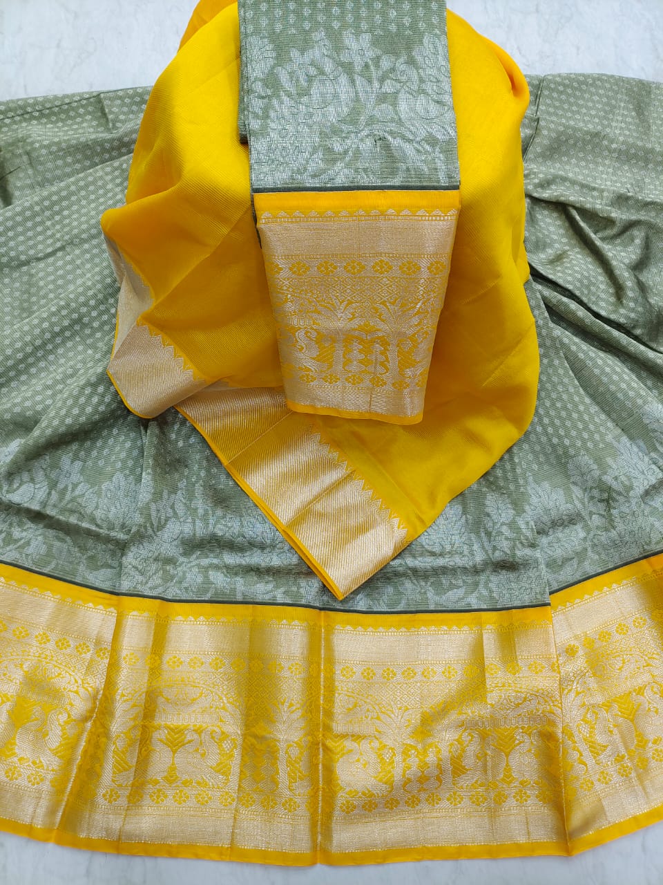 Mangalagiri pattu kuppadam kanchi border lehenga material