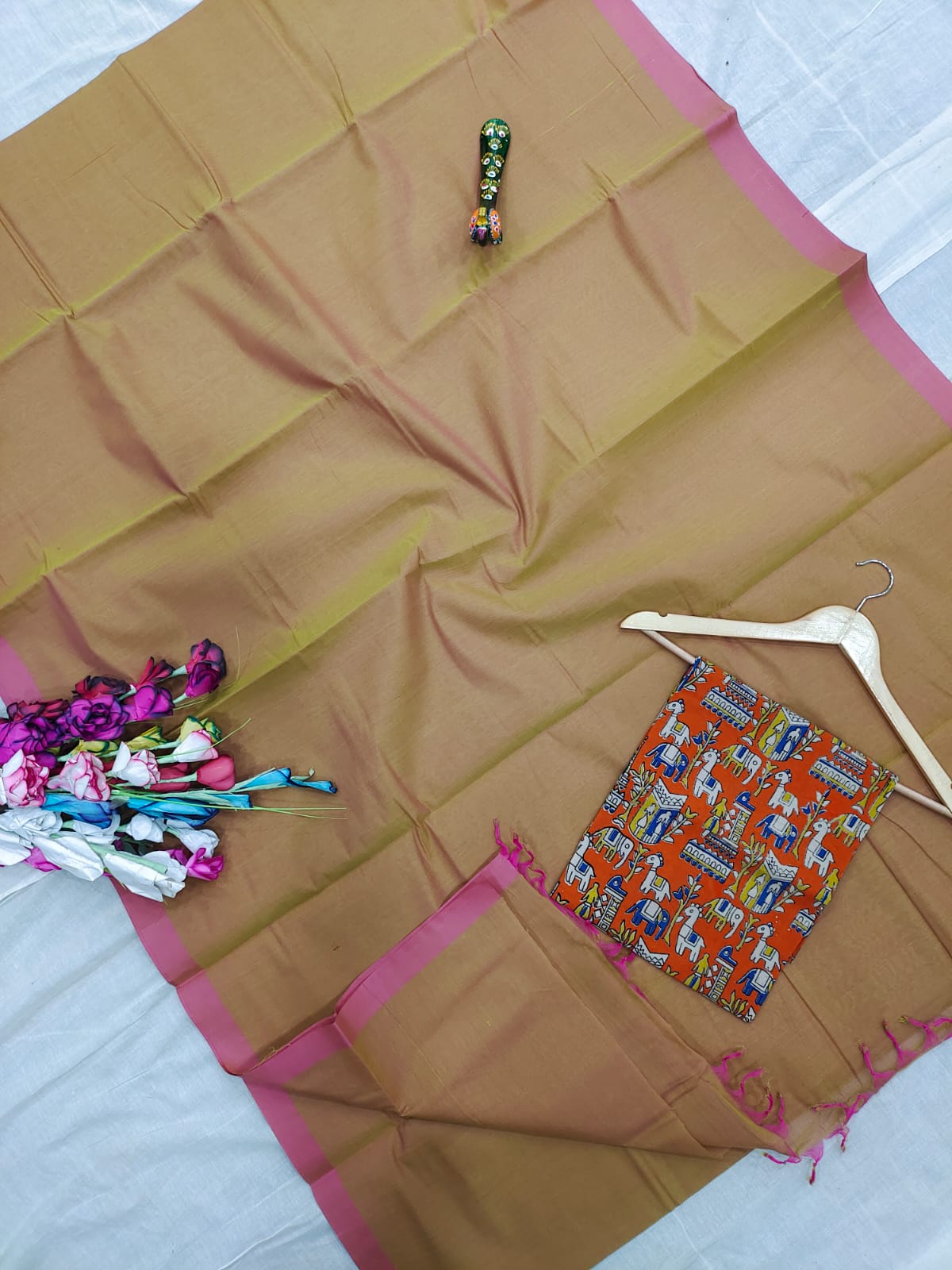 Mangalagiri pure handloom cotton plain double blouse saree
