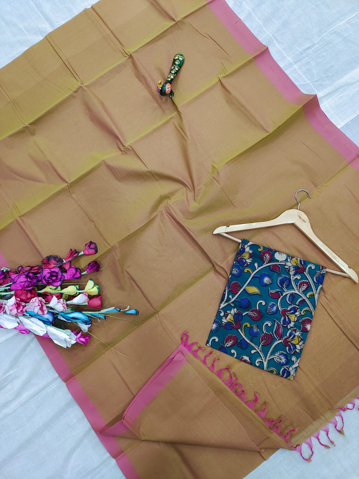 Mangalagiri pure handloom cotton plain double blouse saree