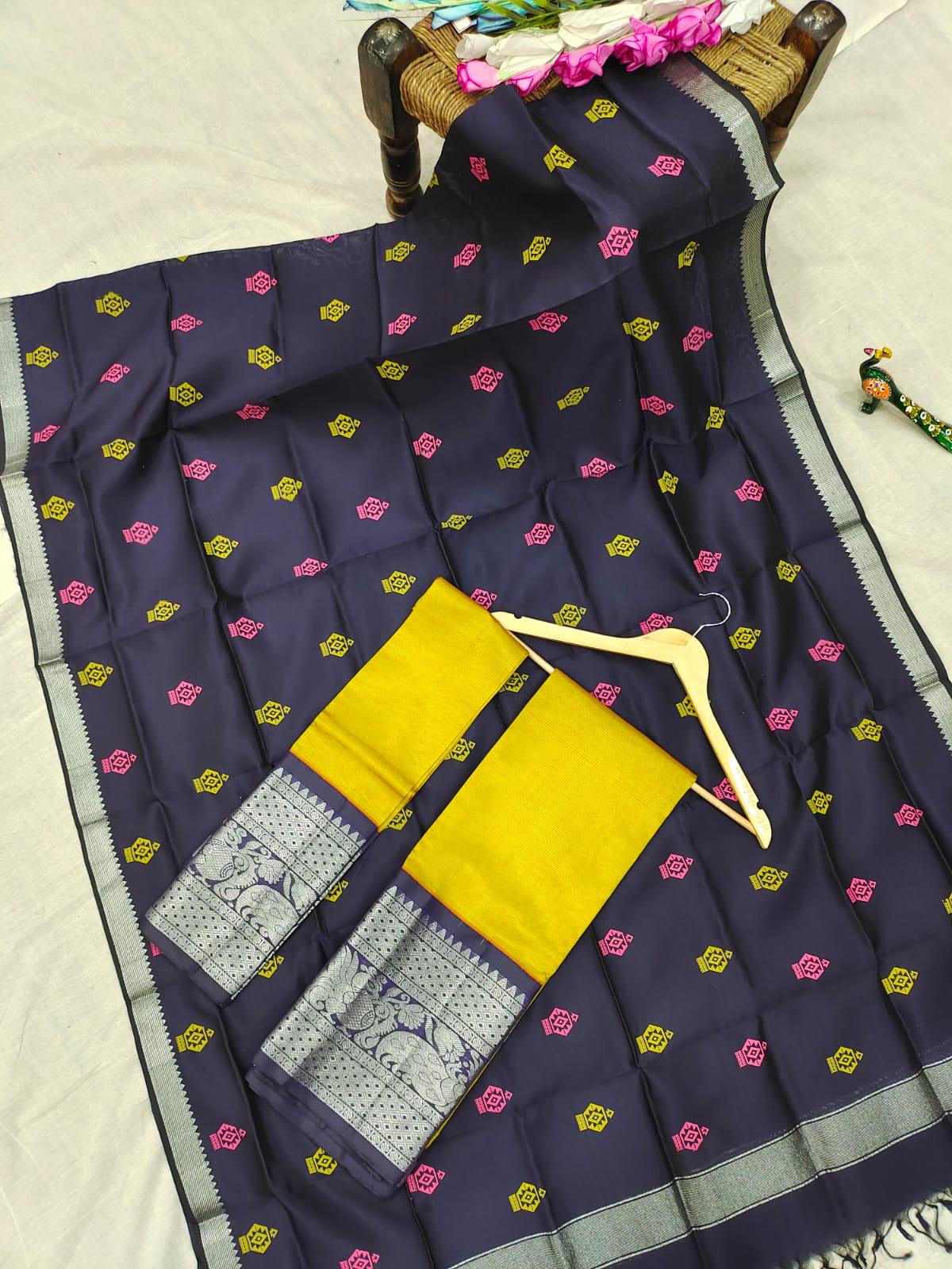 Mangalgiri pattu kanchi design border half saree material