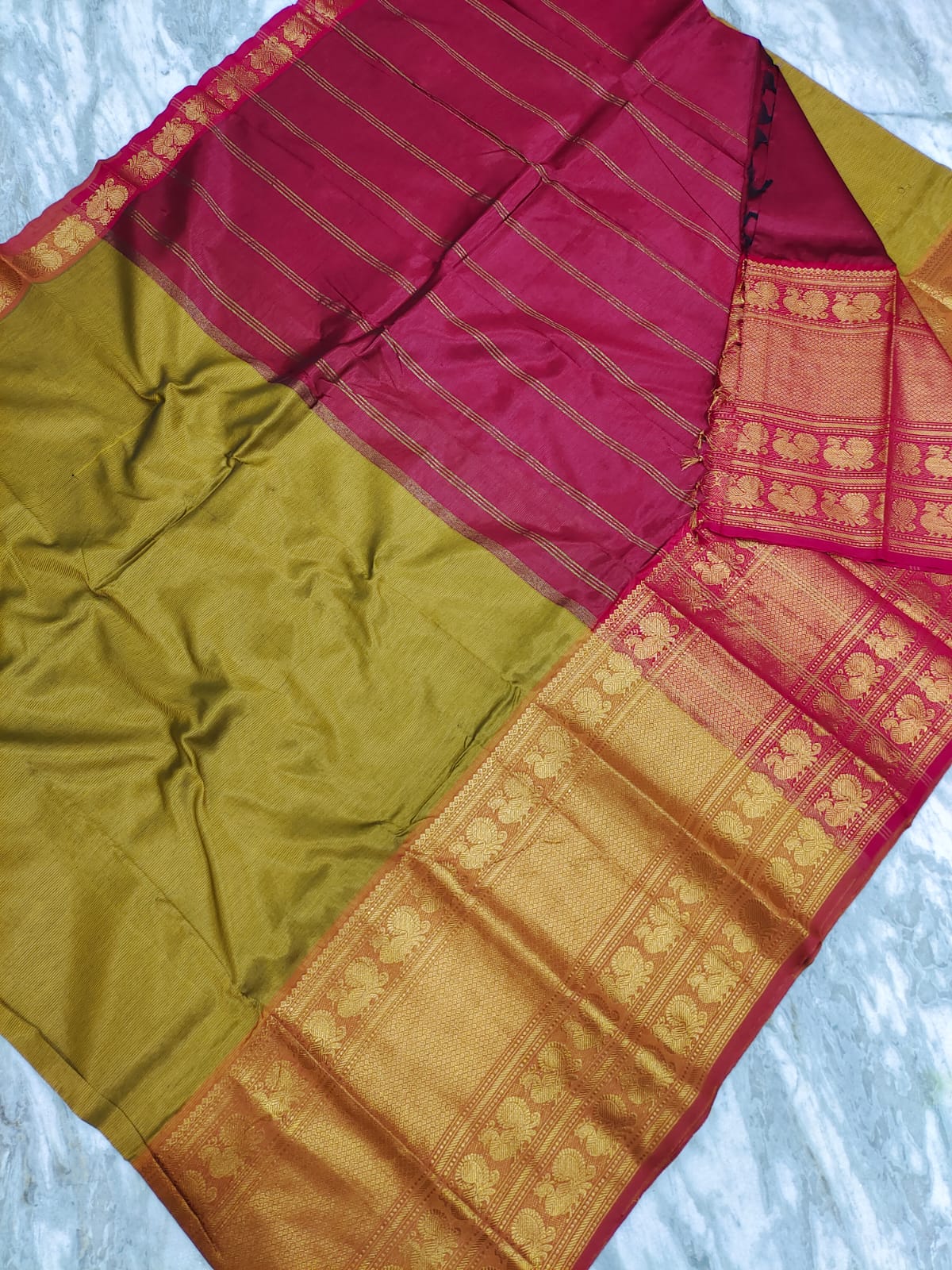 Manglagiri pattu big kanchi border plain saree