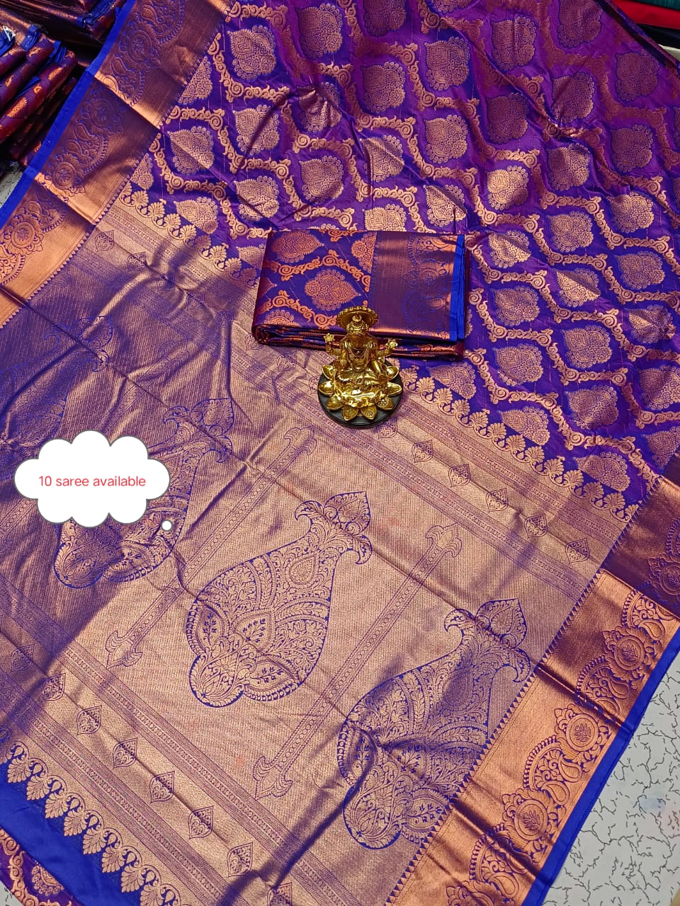 Nikki Galrani Inspired Semi Silk Saree