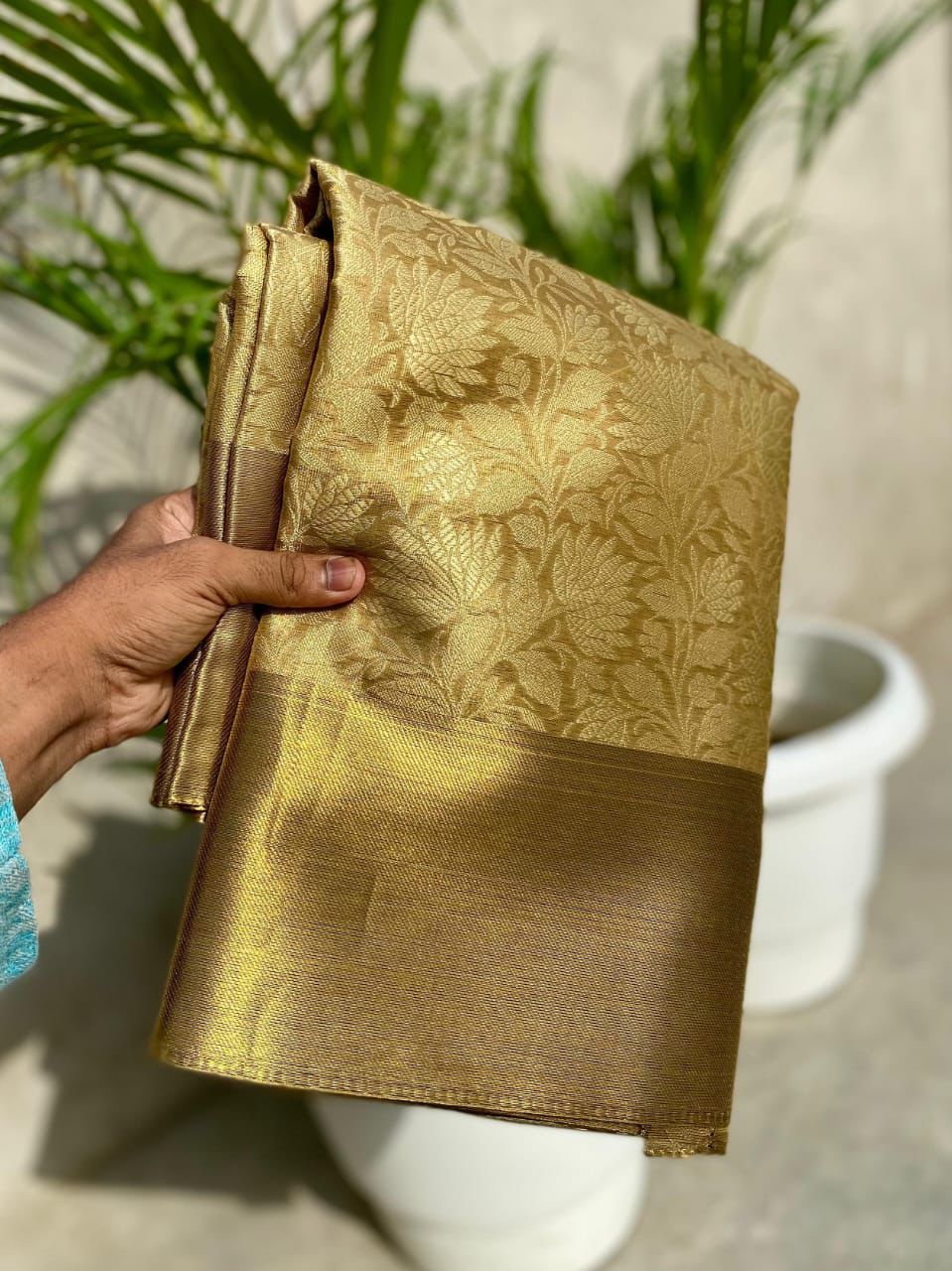 Nita Ambani Semi Tissue Saree