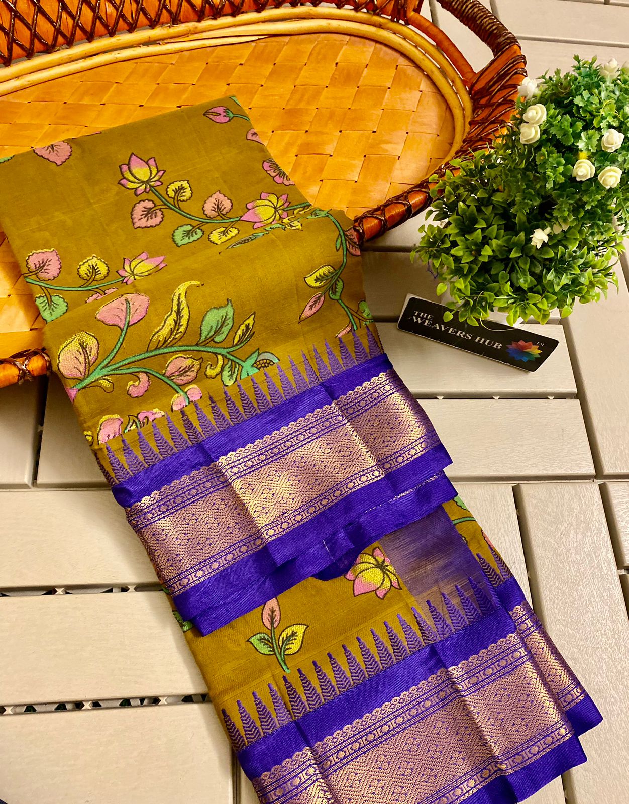 Pure Gadwal Cotton Printed Saree