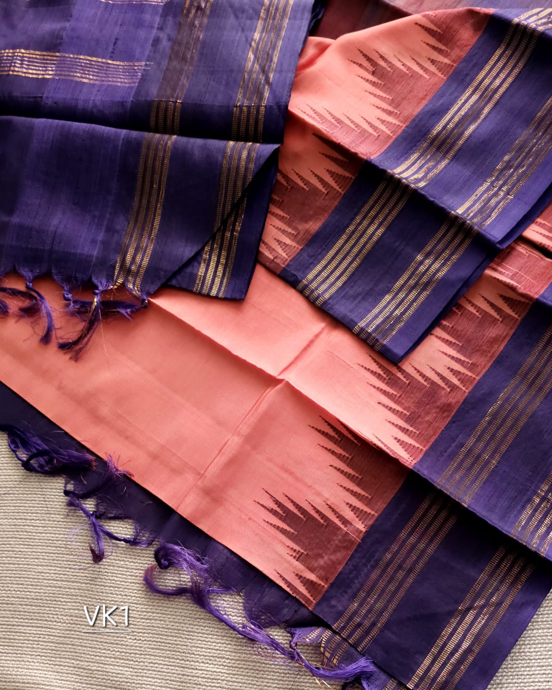 Pure hand woven vazhai pattu saree