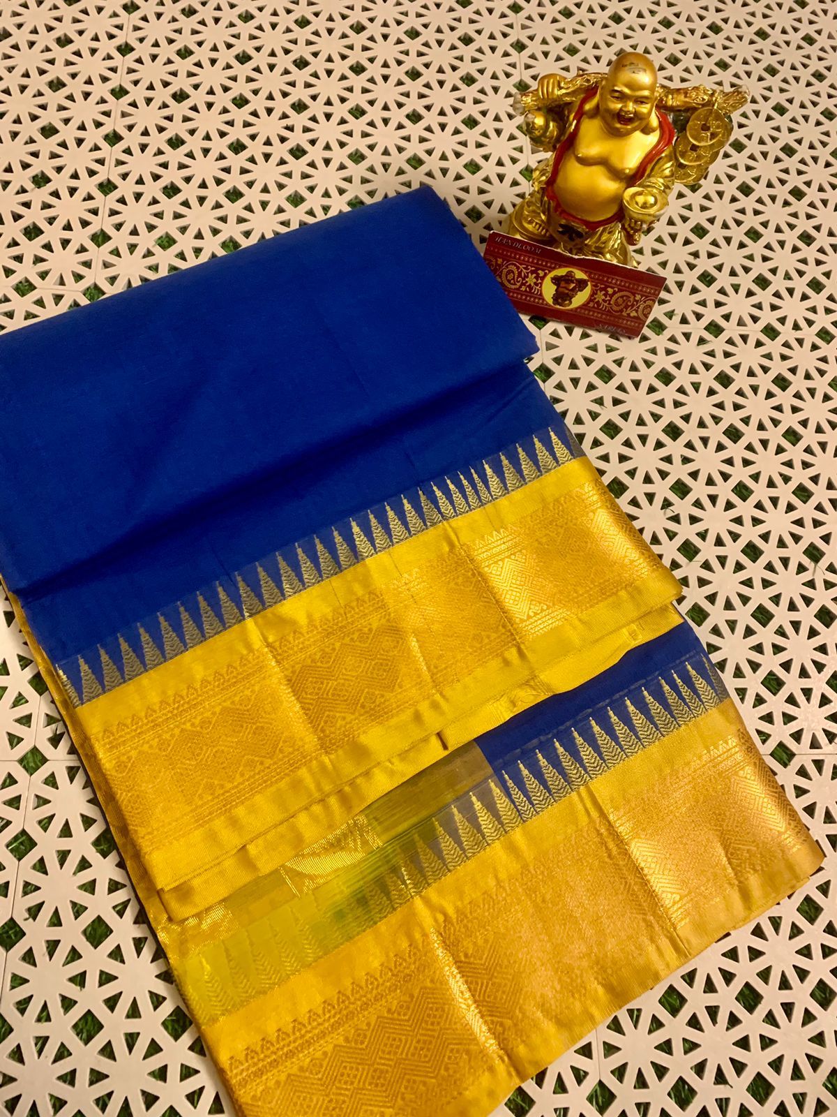 Pure Handloom Gadwal Cotton Saree