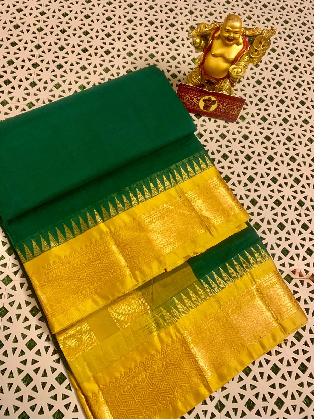 Pure Handloom Gadwal Cotton Saree