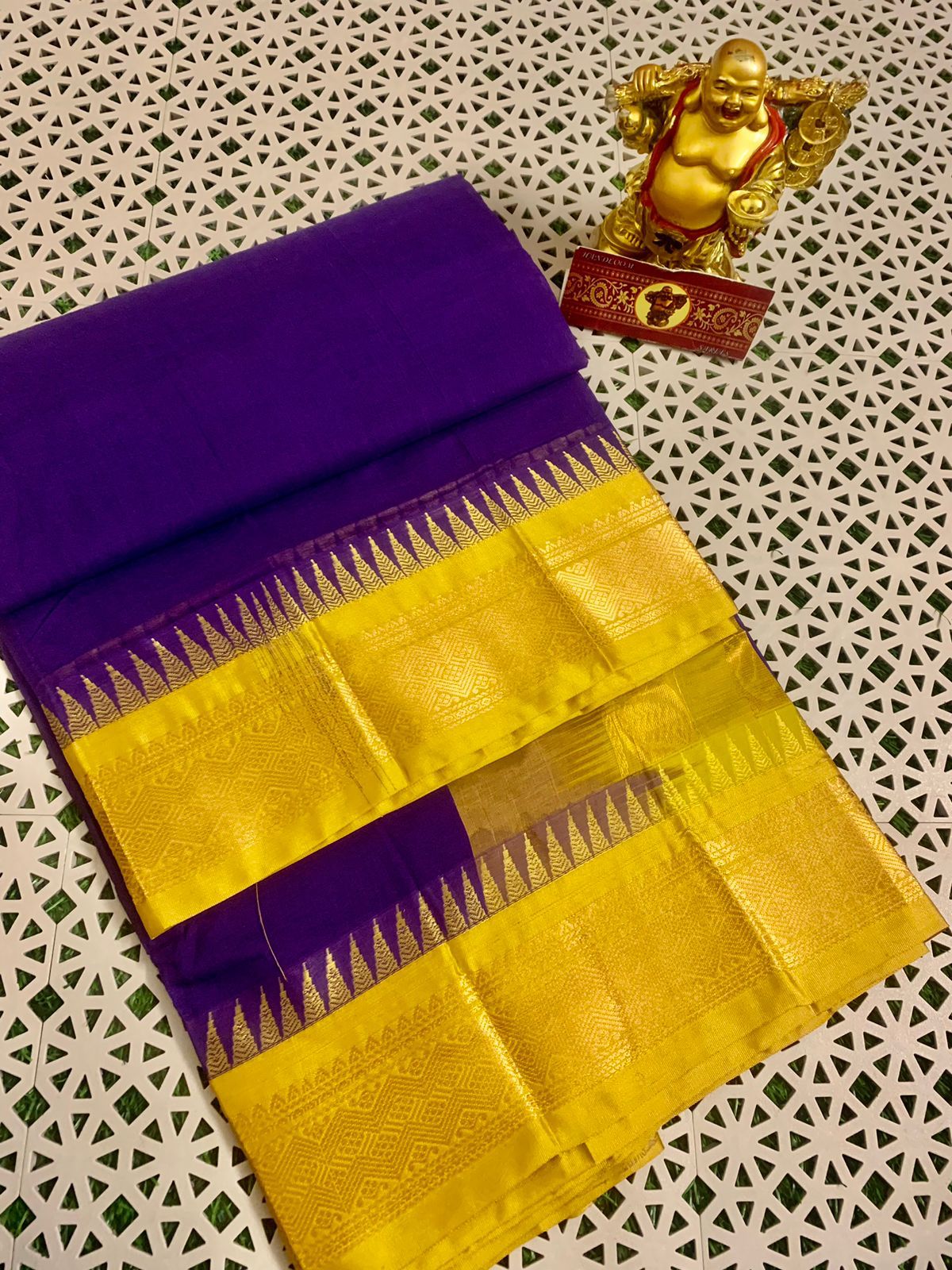 Pure Handloom Gadwal Cotton Saree