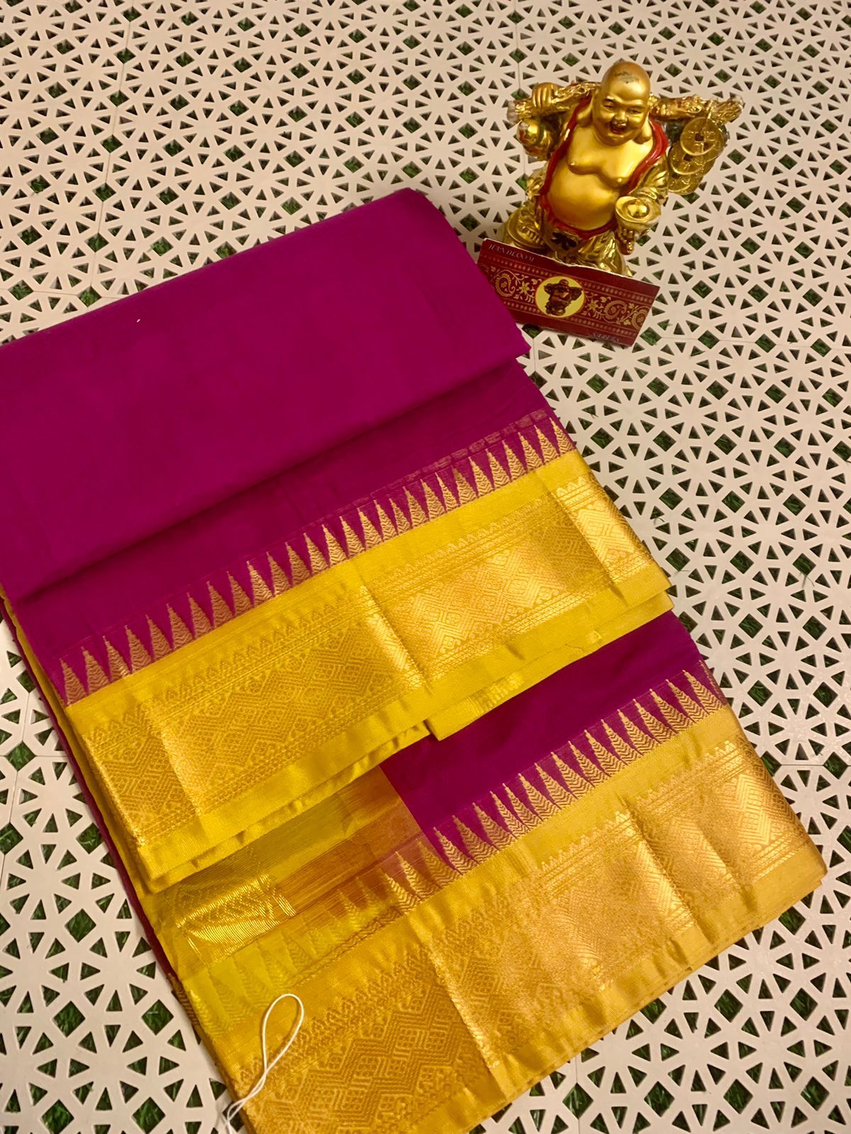 Pure Handloom Gadwal Cotton Saree
