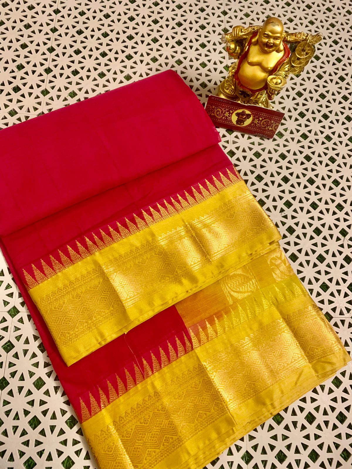 Pure Handloom Gadwal Cotton Saree