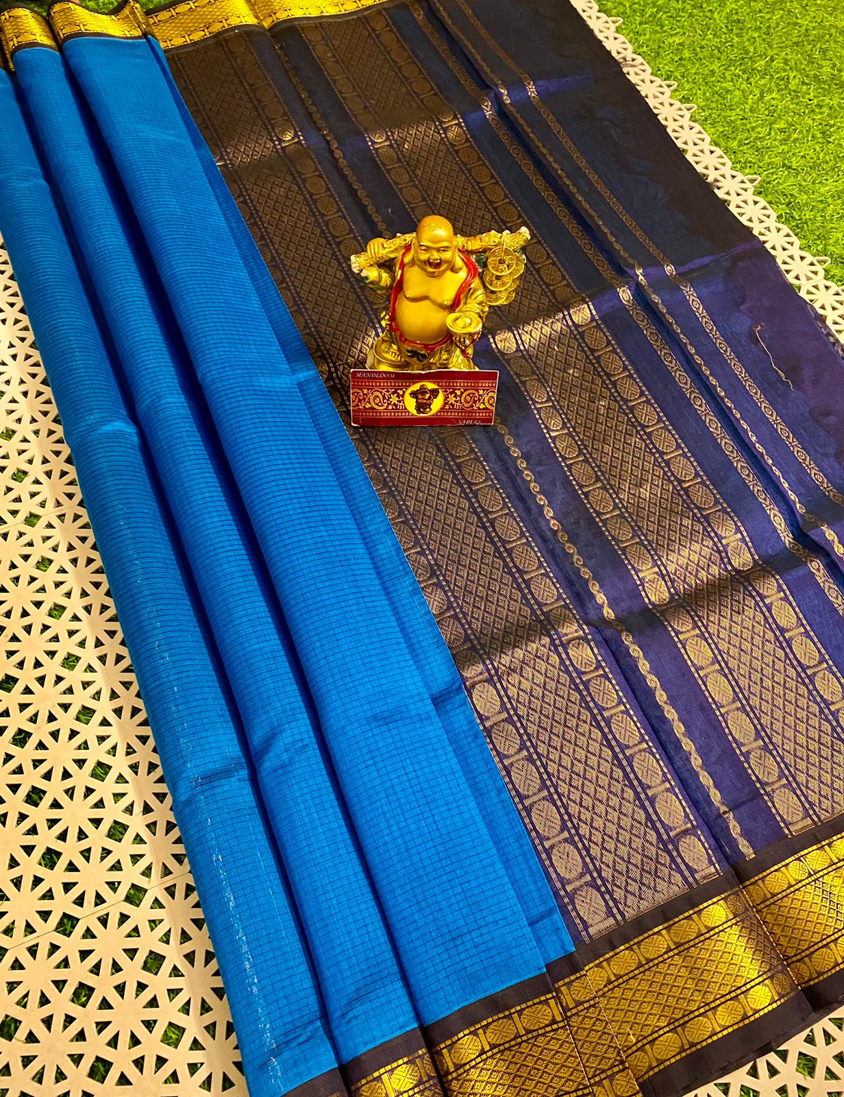 Pure Handloom Gadwal Korvai Pattu Saree