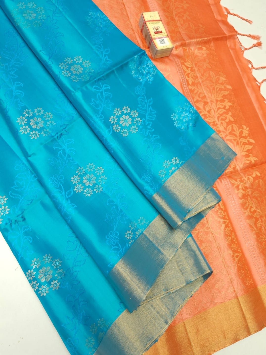 Pure Handloom Soft Silk Butta Saree