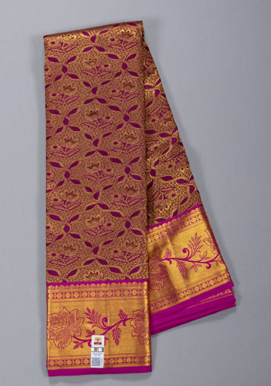 Pure Kanchipuram Nagapalam With Rani Pink Colour Silk Saree