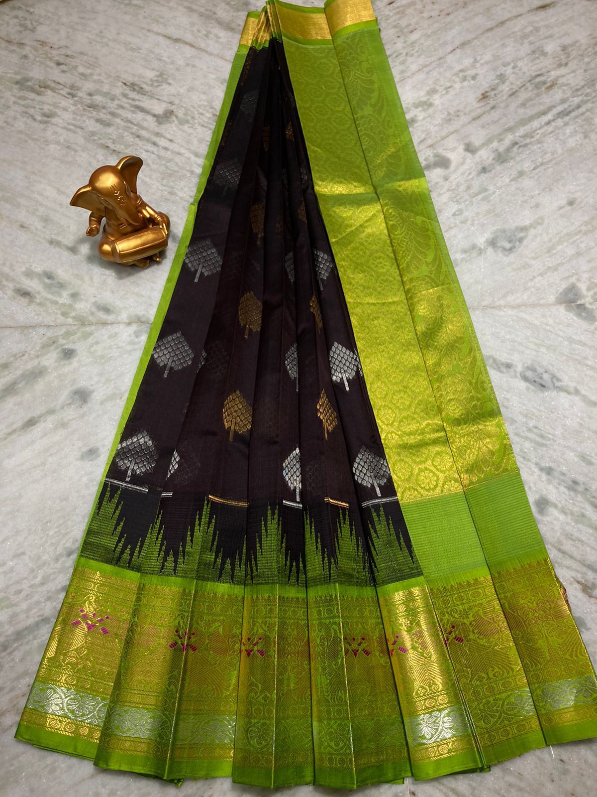 Pure Mangalagiri Kuppadam Pattu Saree